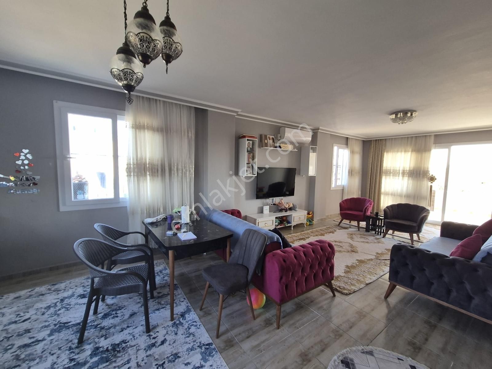 Adana Havutlu Mahalesinde 4 Katlı Ev Komple Satılık - Görsel 7