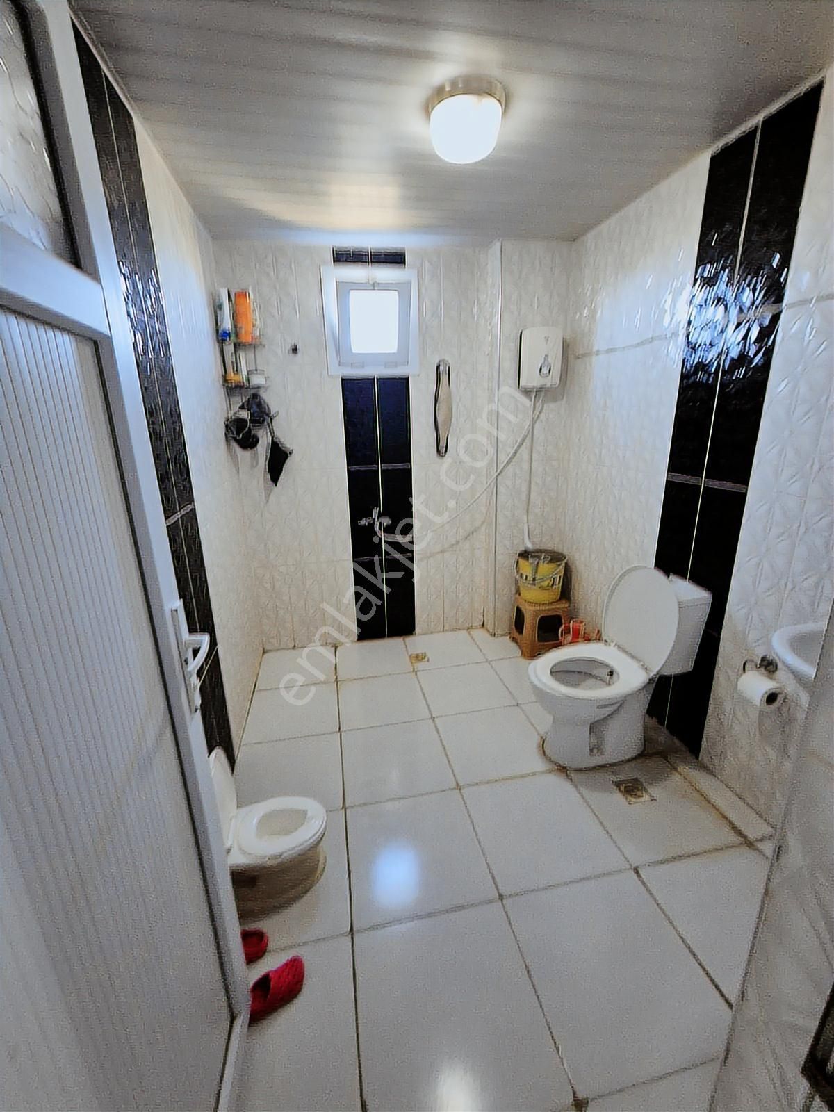 Adana Havutlu Mahalesinde 4 Katlı Ev Komple Satılık - Görsel 12