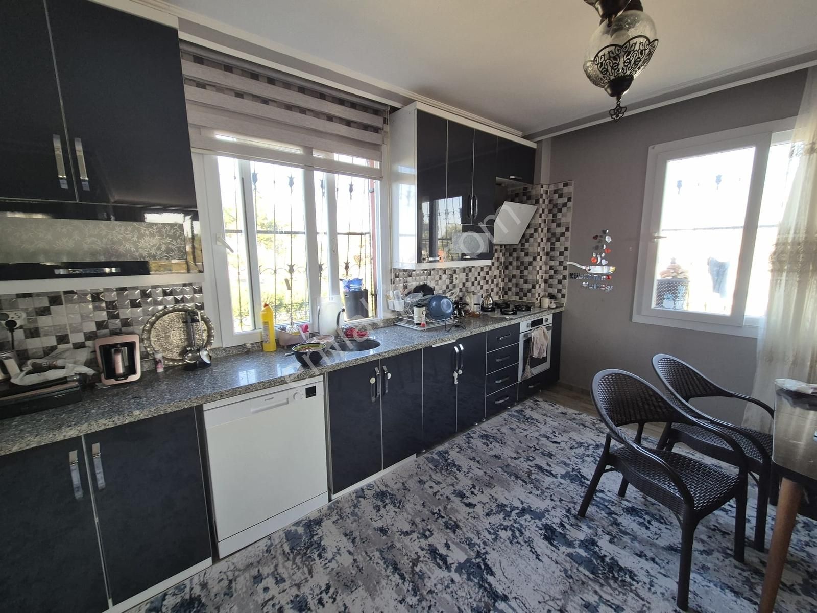 Adana Havutlu Mahalesinde 4 Katlı Ev Komple Satılık - Görsel 14