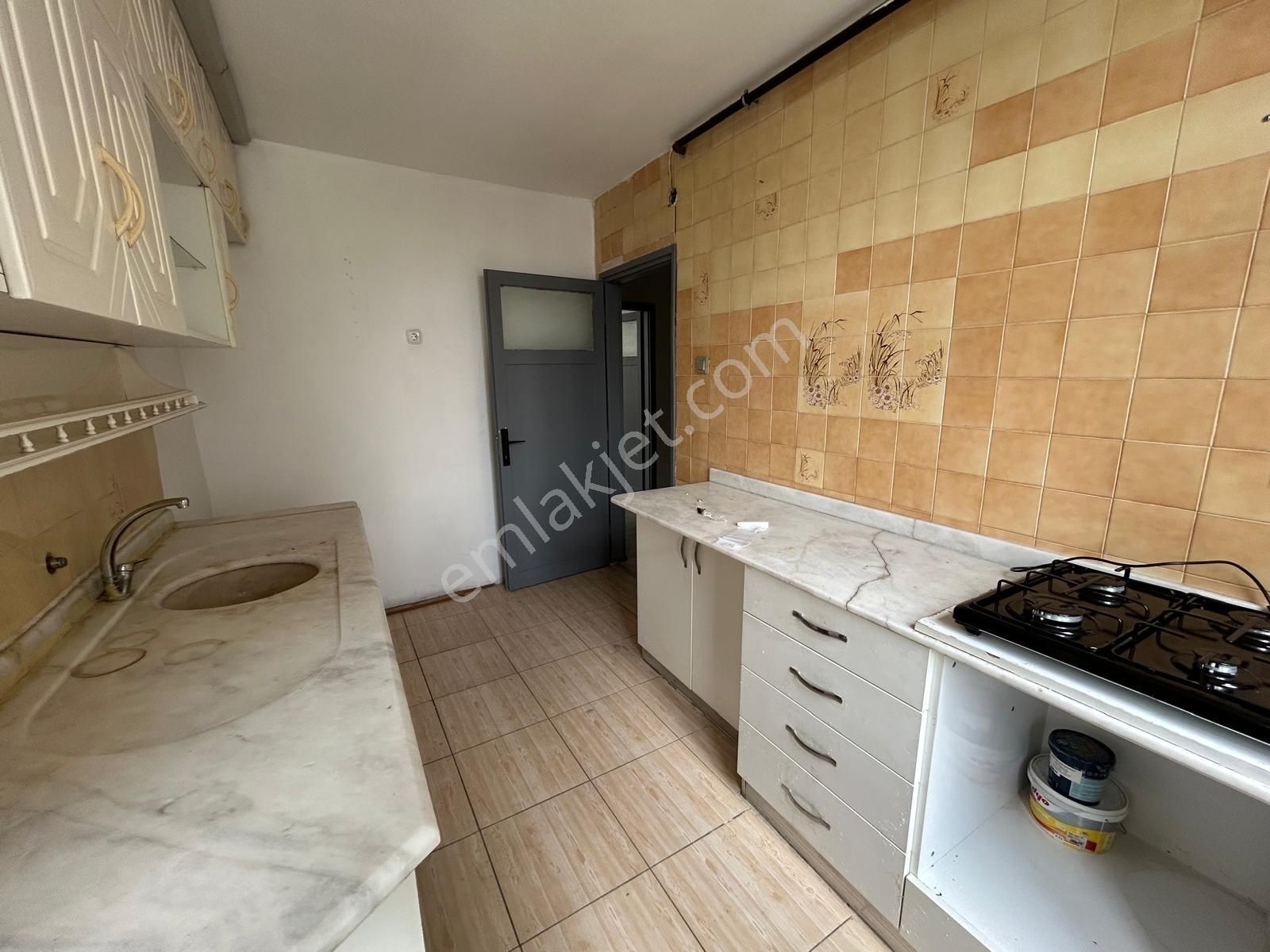 Adananın Göbegi Barajyolu Katmerci Dayının Üstü Kiralık Daire - Görsel 6