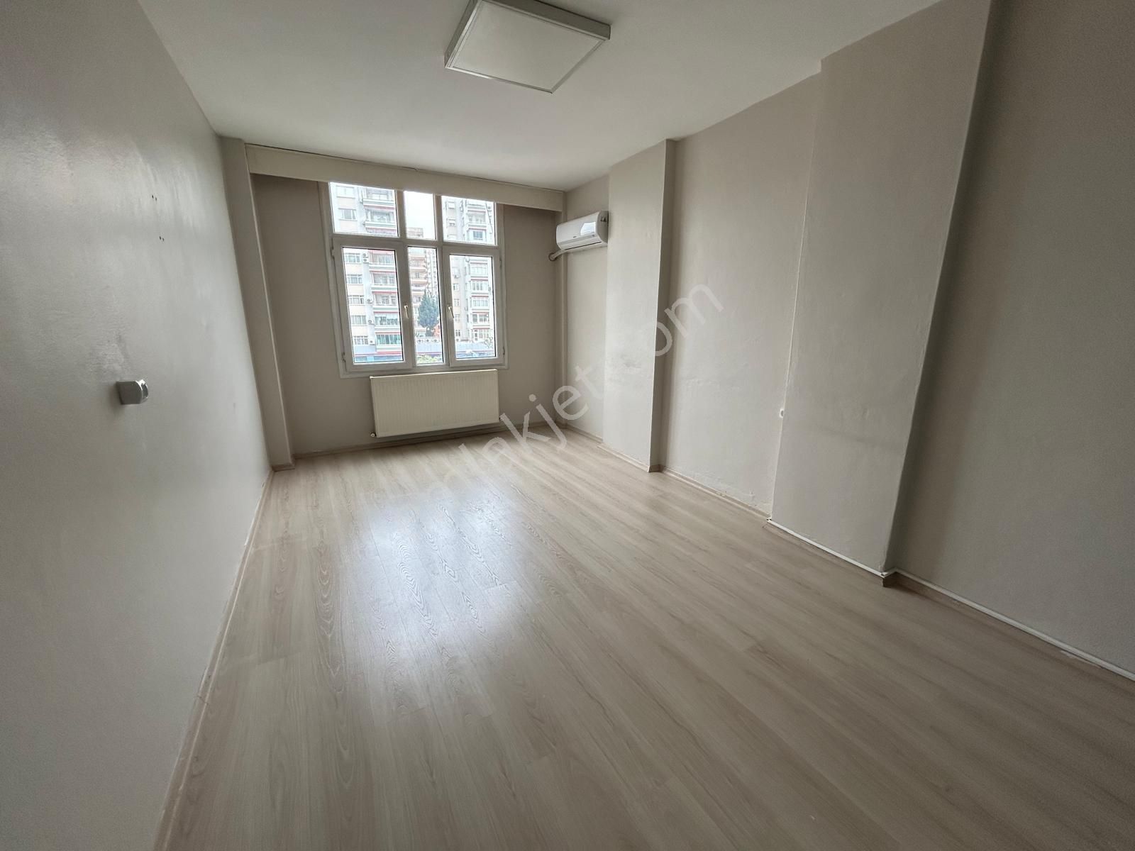 Adananın Göbegi Barajyolu Katmerci Dayının Üstü Kiralık Daire - Görsel 22
