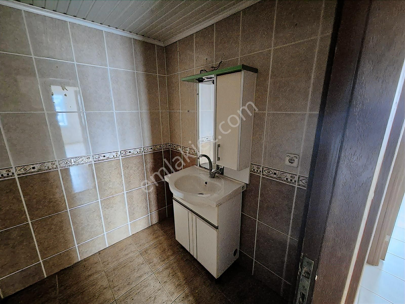 Mavi Bulvar Metro Yolu İkizerköprüsünün Yanında Kiralık Daire - Görsel 12