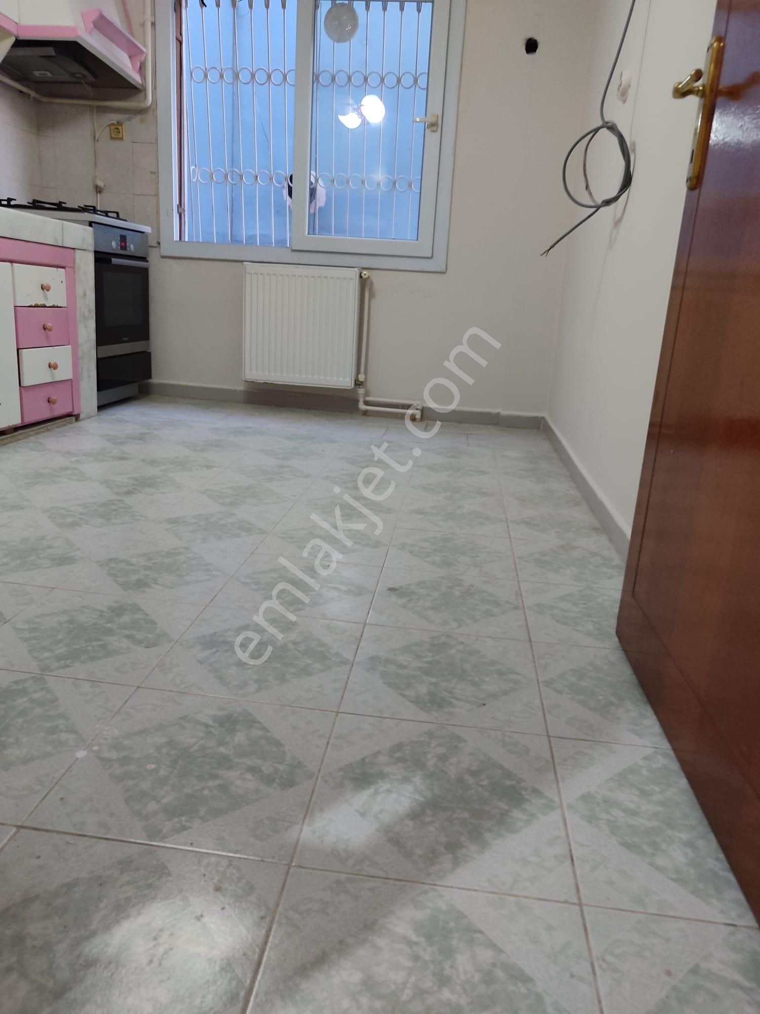 Adana Sarıçamda Kozan Yolunda 2+1 Doğalgazlı Kombili Fırsat Kiralık Daire - Görsel 7