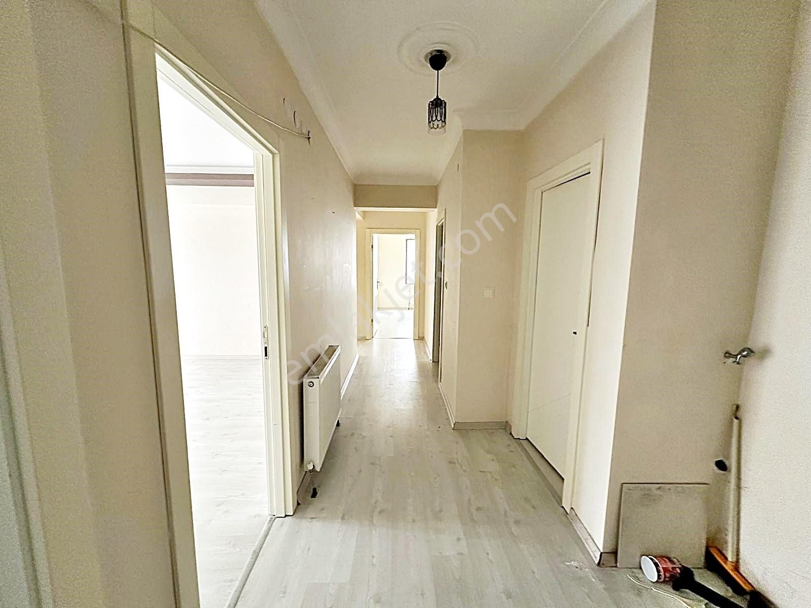 Bağlum Cadde Arkası 3+1 Kiralık Daire - Görsel 17