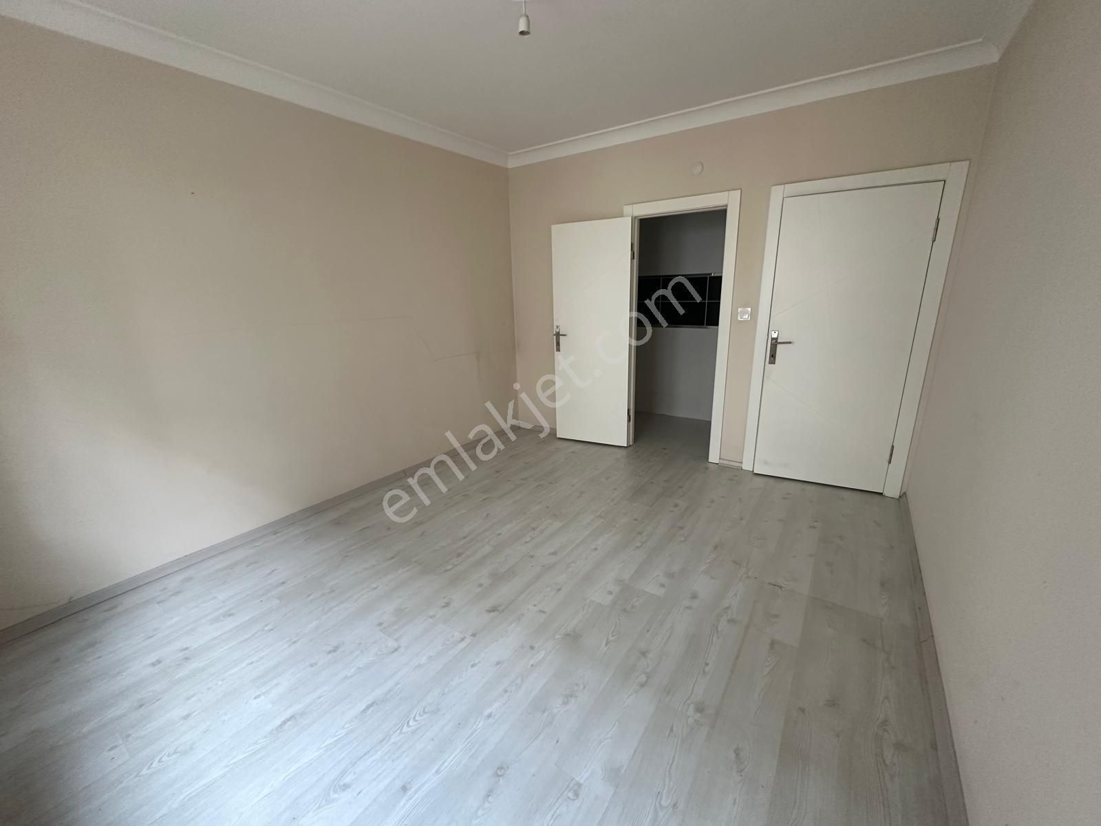 Bağlum Cadde Arkası 3+1 Kiralık Daire - Görsel 11