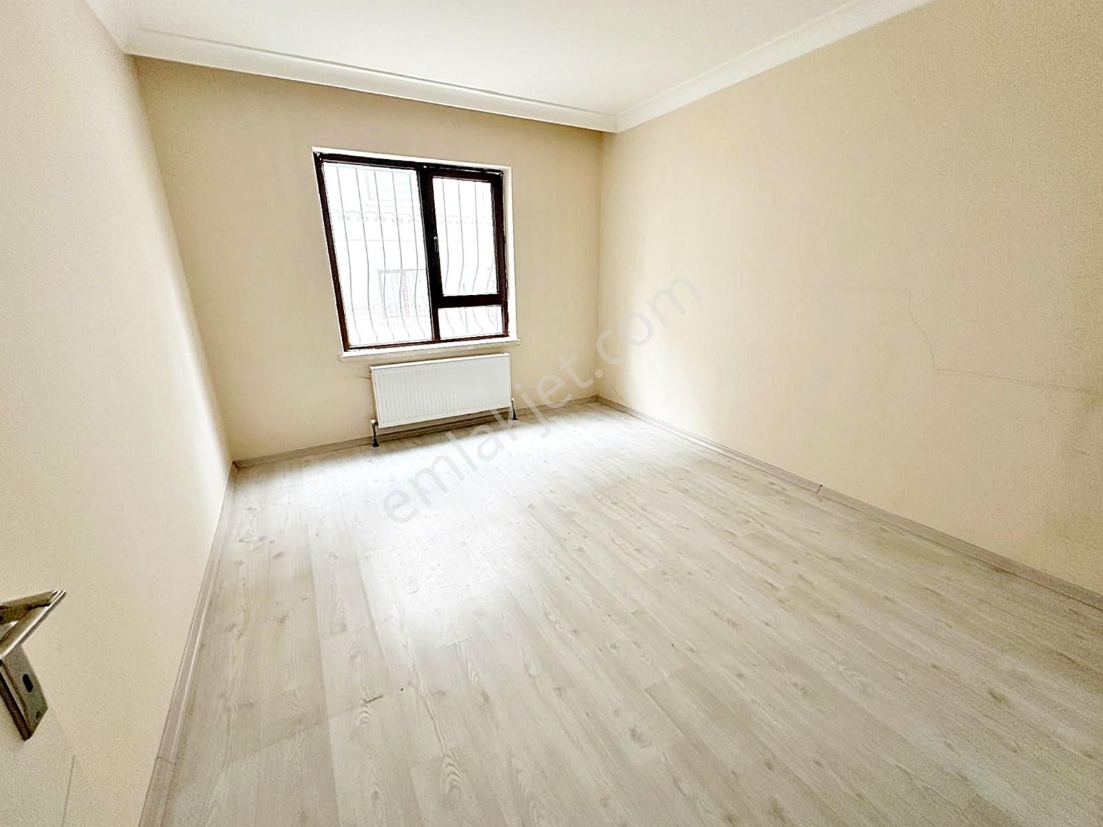 Bağlum Cadde Arkası 3+1 Kiralık Daire - Görsel 12