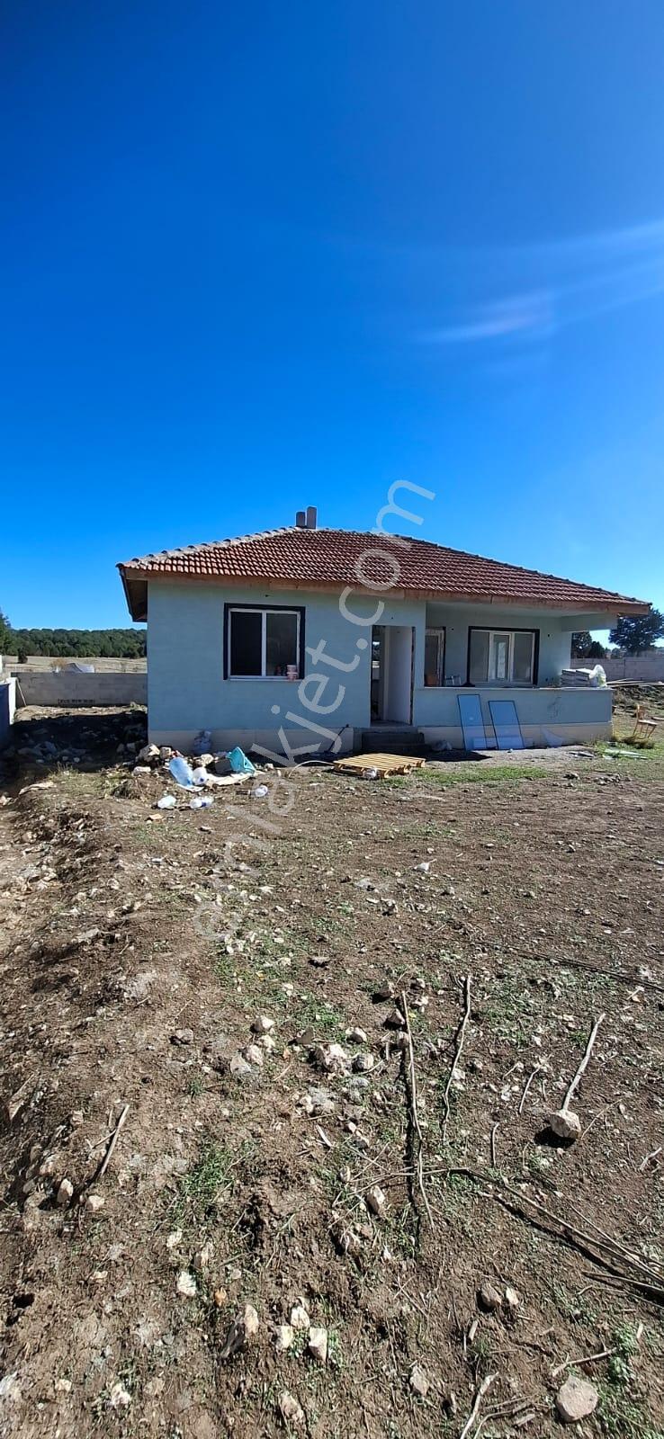 Kolçan Emlak'tan Yenice'de Satılık Fırsattt Bahçe Evi