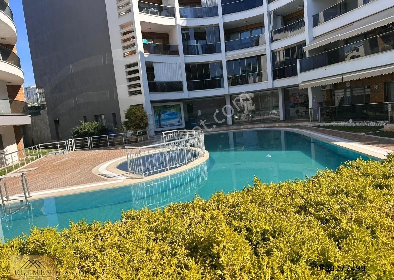 Kuşadası Ege Mahallesinde Satılık Çatı Dubleksi Daire - Görsel 18