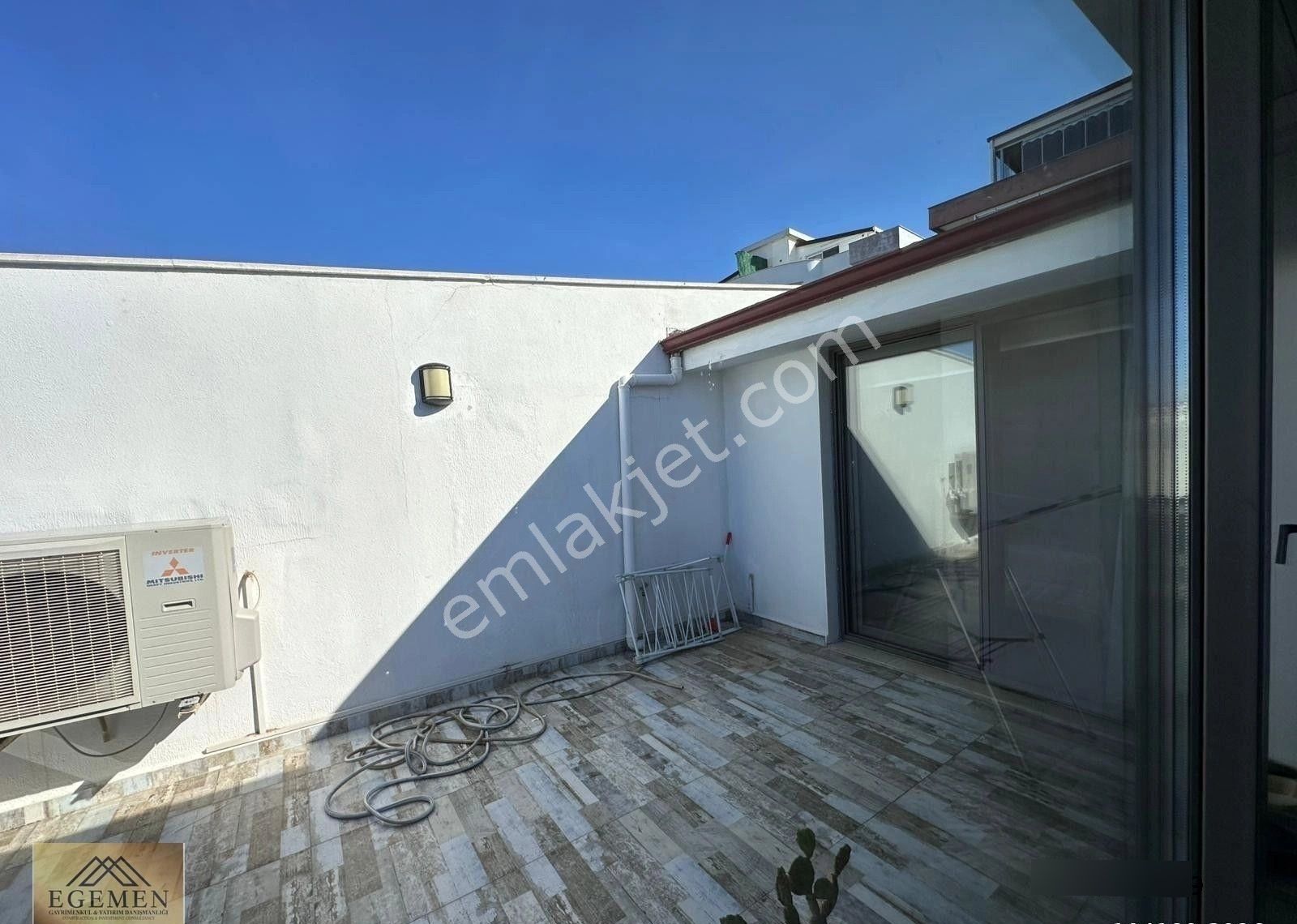 Kuşadası Ege Mahallesinde Satılık Çatı Dubleksi Daire - Görsel 4