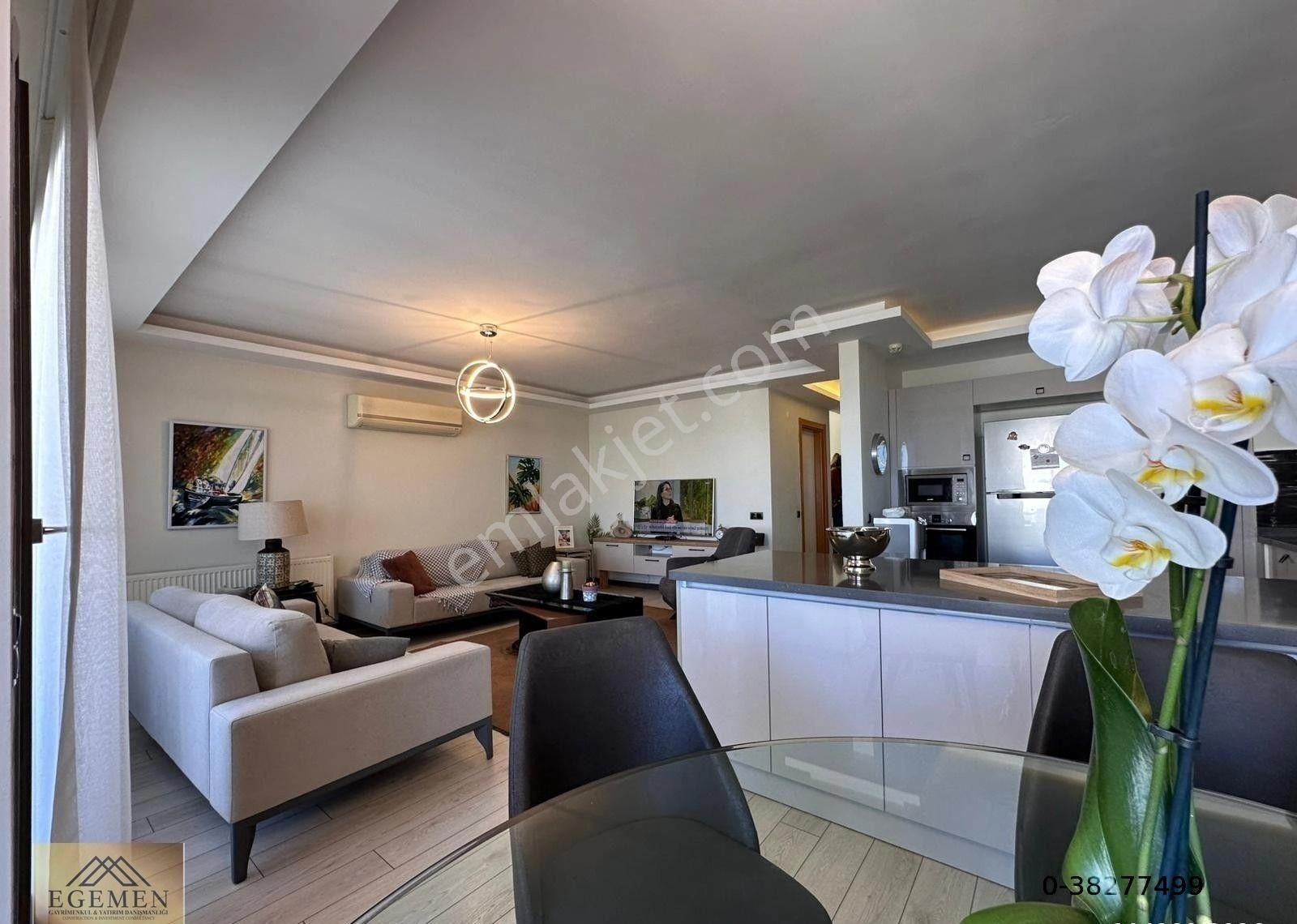 Kuşadası Ege Mahallesinde Satılık Çatı Dubleksi Daire - Görsel 14