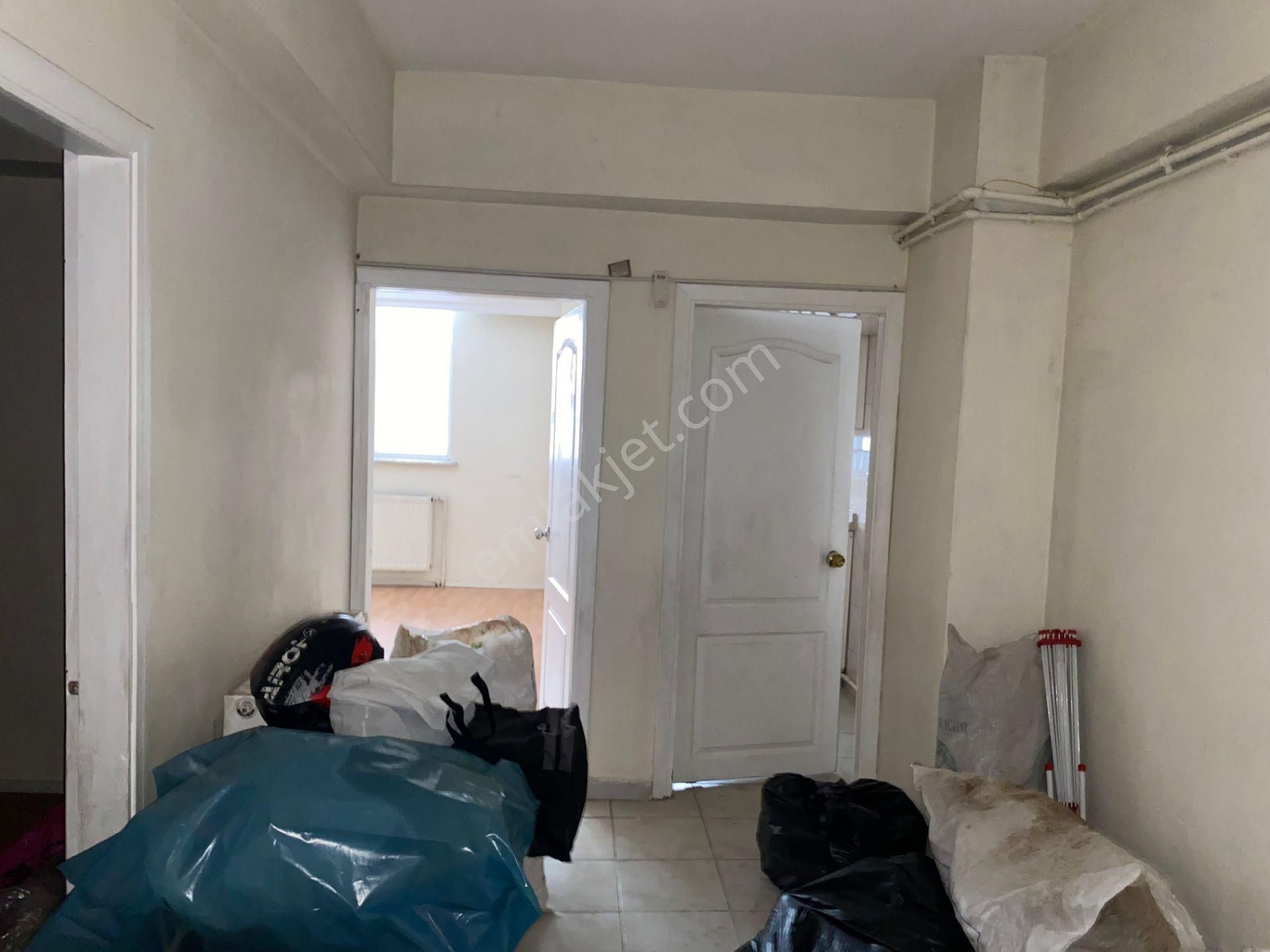 Avrupa Emlak Tan Nine Hatun Mah 95m² 3+1 Yüksek Giriş,21 Yıllık,krediye Uygun,balkonlu,satılık Daire - Görsel 17