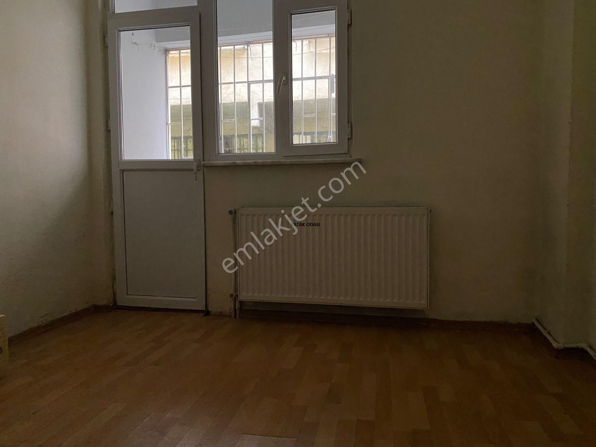 Avrupa Emlak Tan Nine Hatun Mah 95m² 3+1 Yüksek Giriş,21 Yıllık,krediye Uygun,balkonlu,satılık Daire - Görsel 6