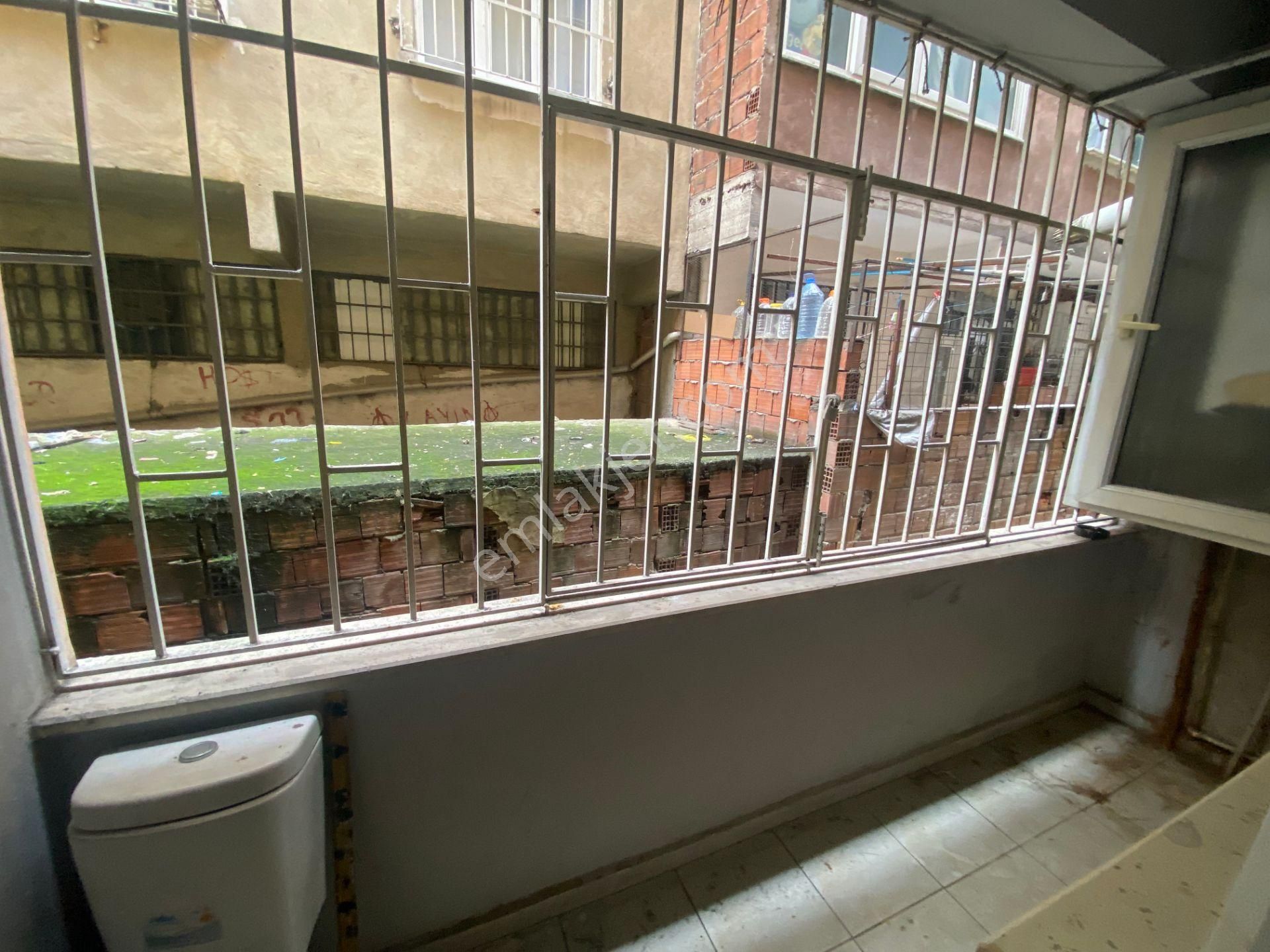 Avrupa Emlak Tan Nine Hatun Mah 95m² 3+1 Yüksek Giriş,21 Yıllık,krediye Uygun,balkonlu,satılık Daire - Görsel 10