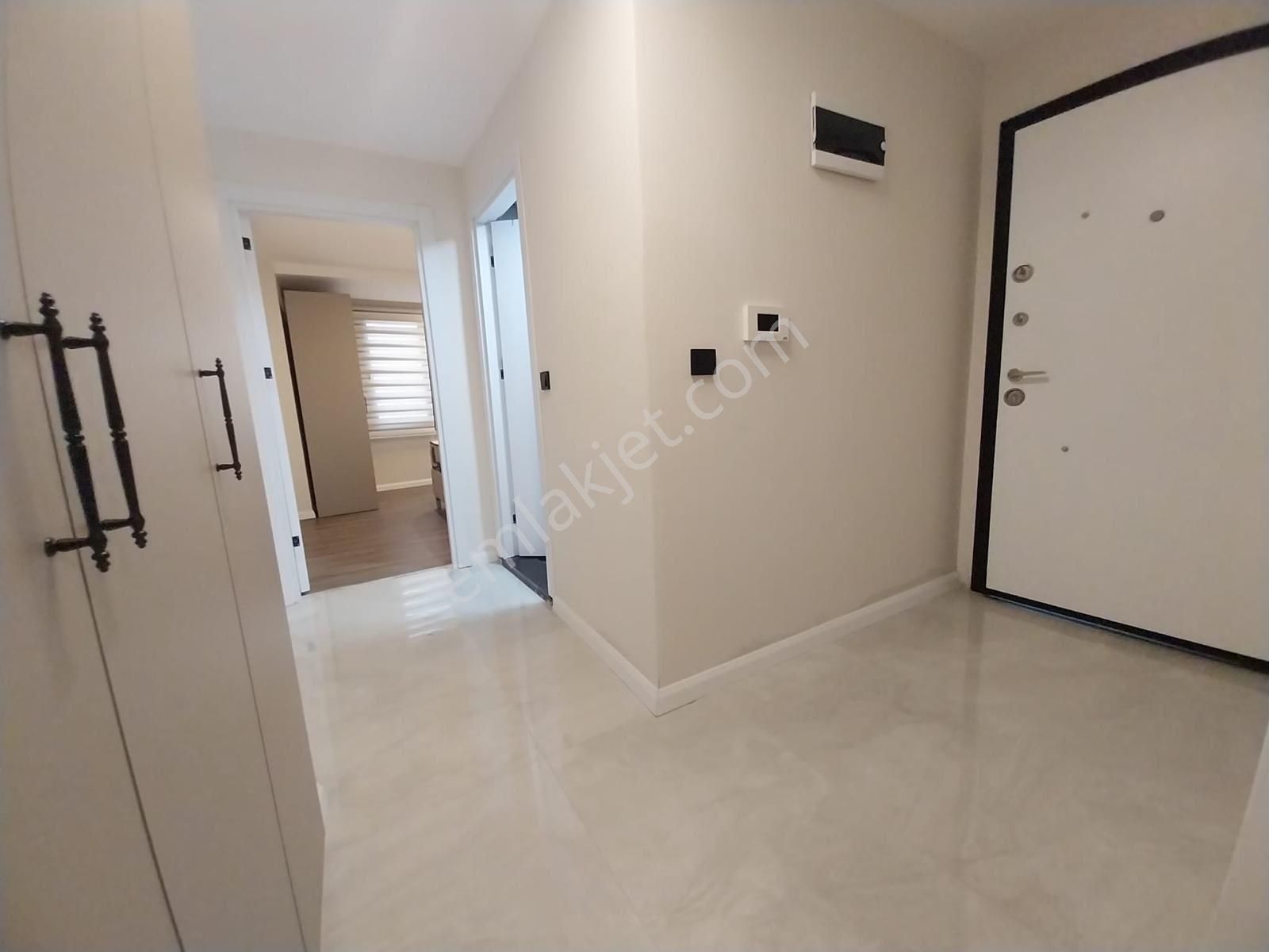 Merkezi Konumda Full+full Donatılı Lüks Eşyalı Sıfır Daire - Görsel 17