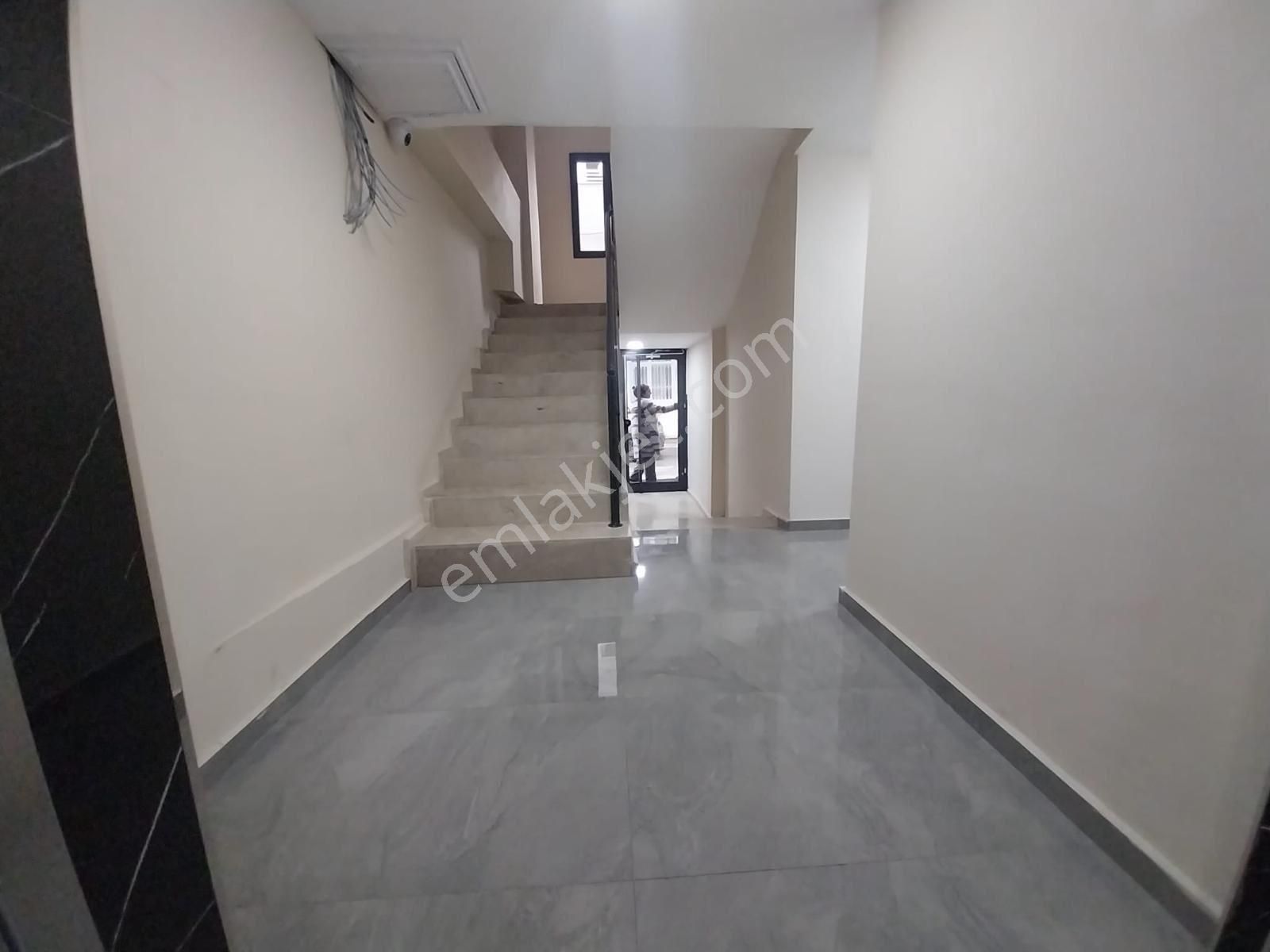 Merkezi Konumda Full+full Donatılı Lüks Eşyalı Sıfır Daire - Görsel 6