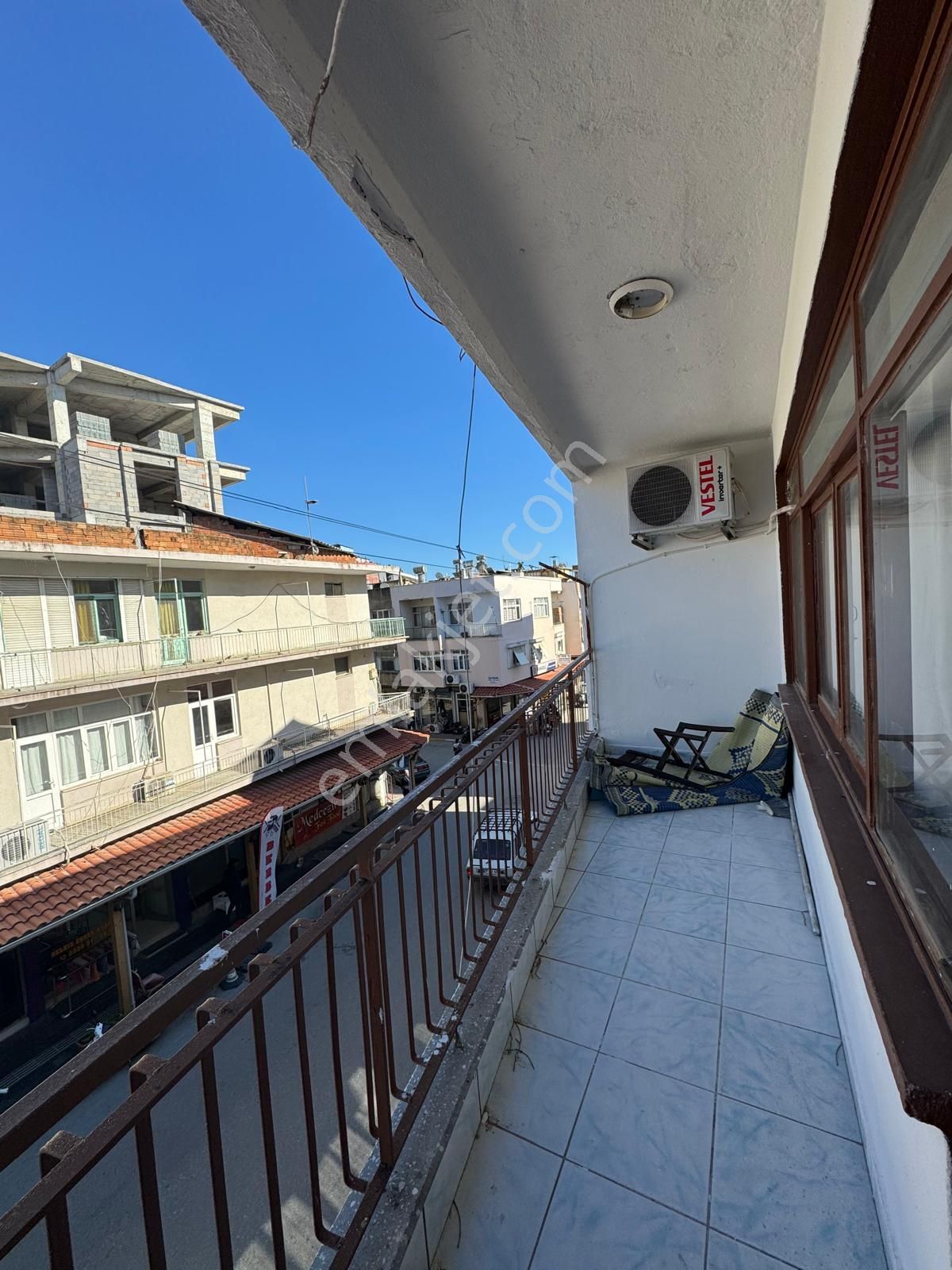 Das Gayrimenkul'den Çarşı Merkezinde Kiralık Eşyalı 1+1 Daire - Görsel 5