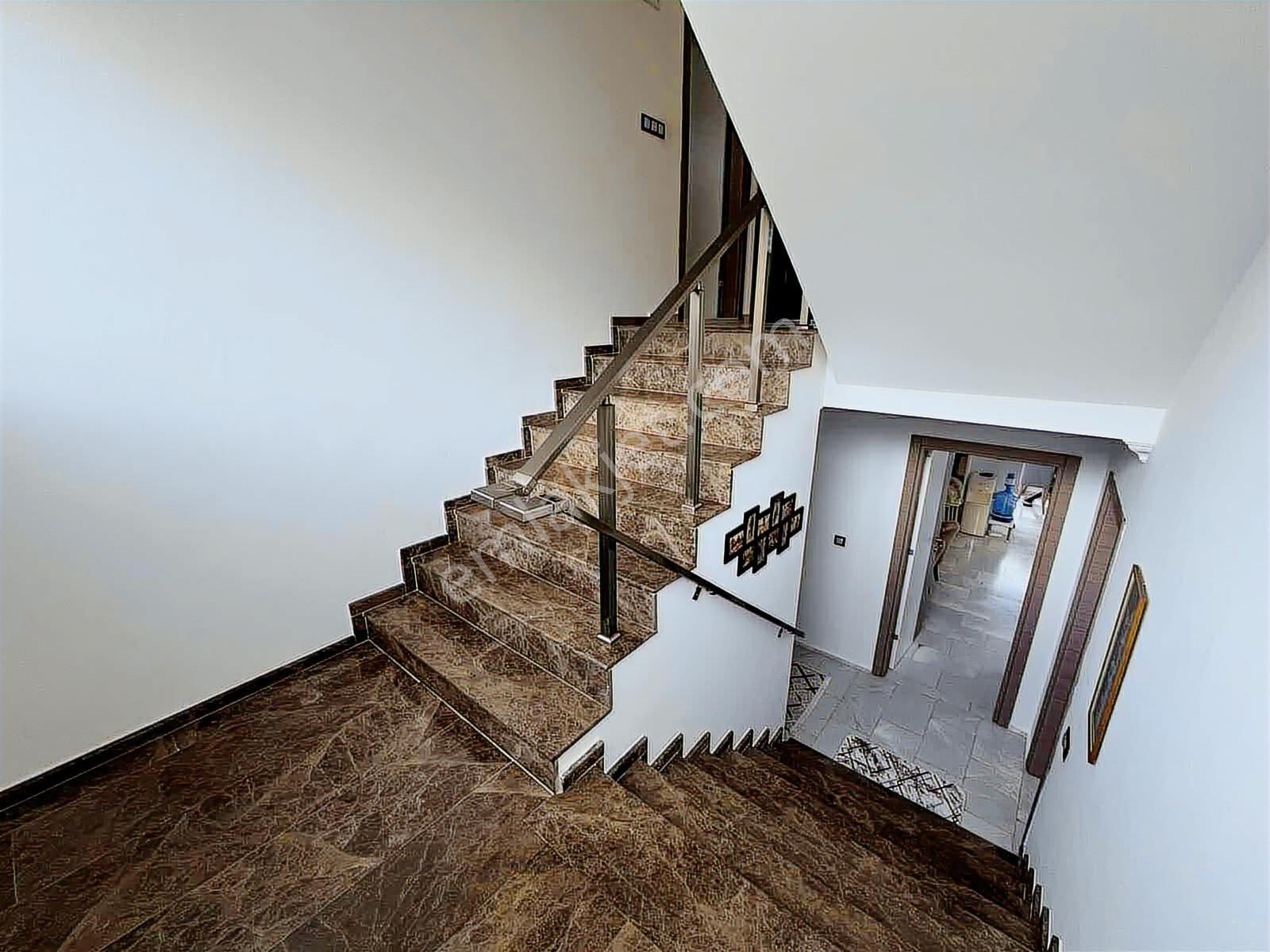 Deniz Manzaralı Müstakil 5+1 Villa - Görsel 26