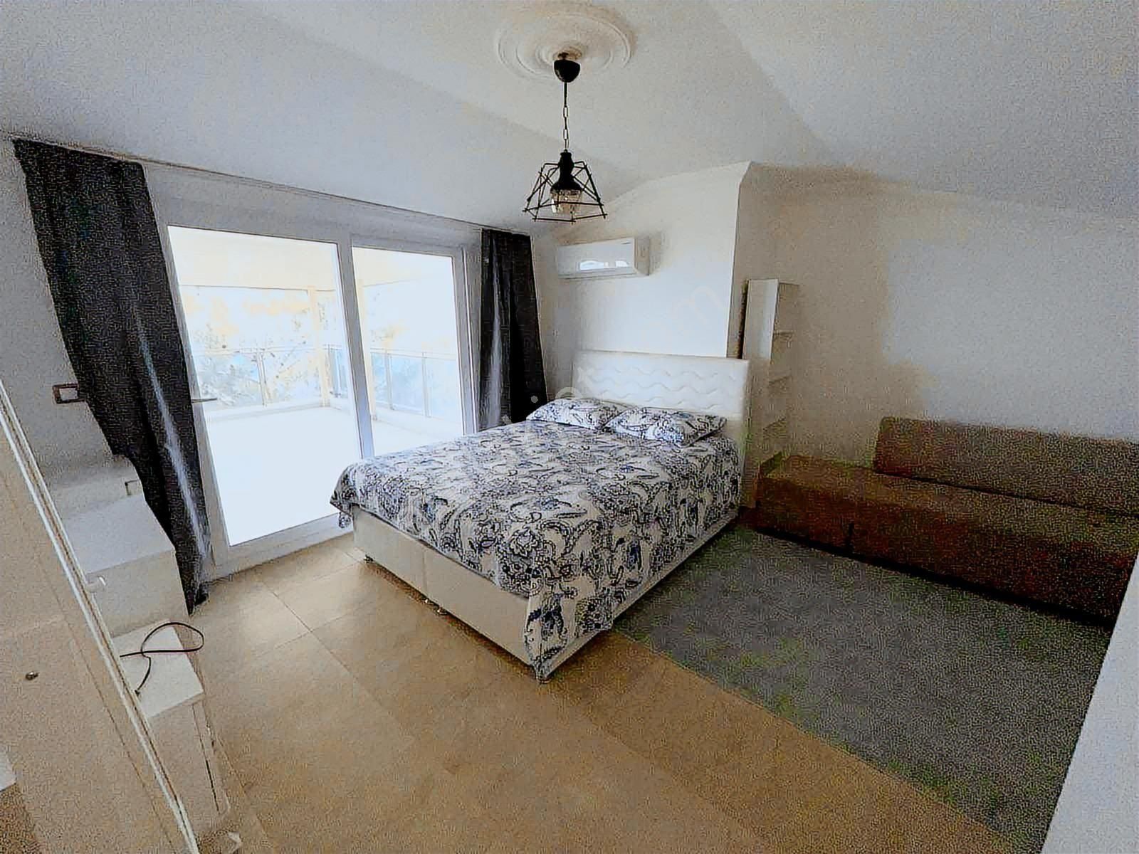 Deniz Manzaralı Müstakil 5+1 Villa - Görsel 23