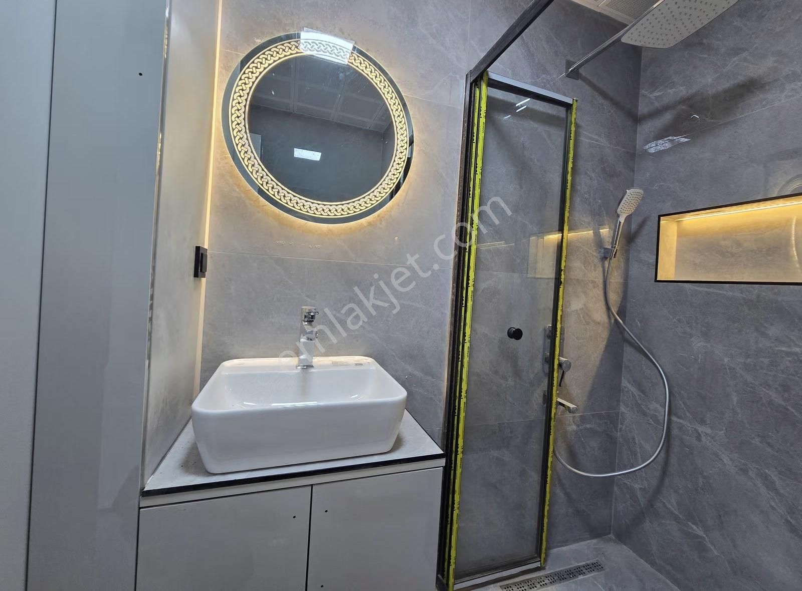 Altınova'da Satılık Sıfır 1+1 Daire - Yüksek Giriş & Emsalsiz - Görsel 13