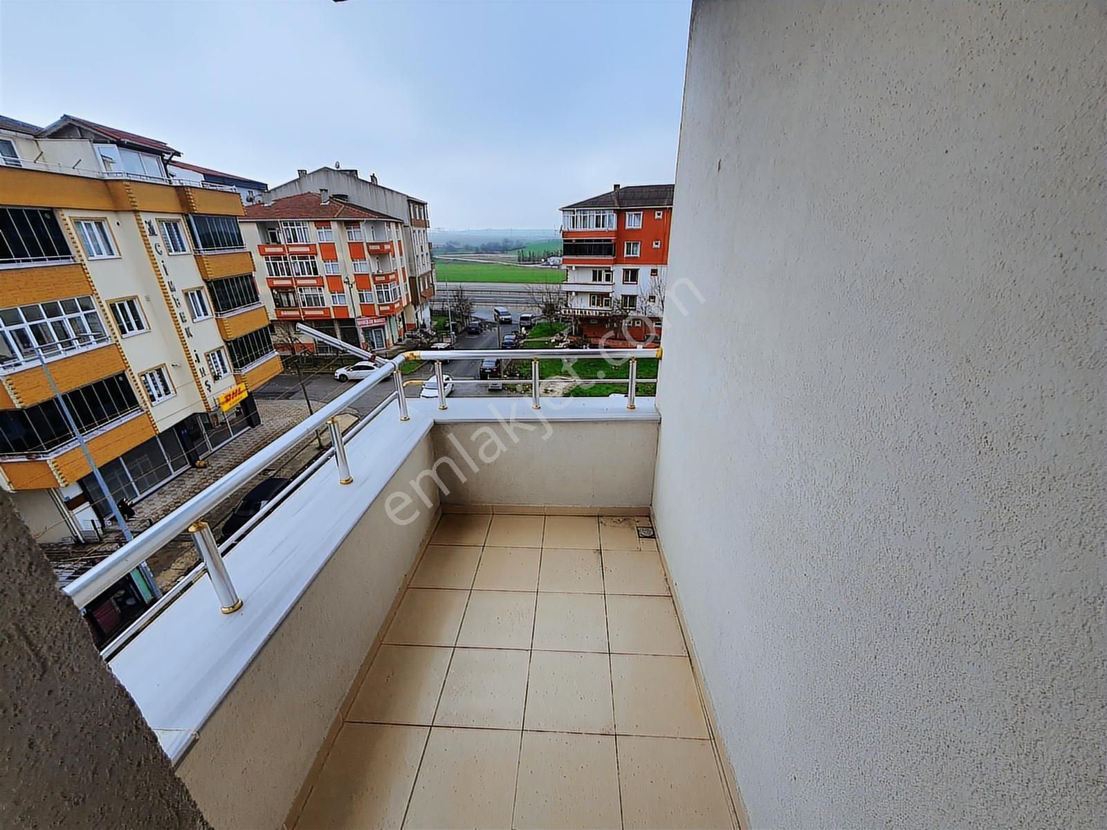 Eminevim Ve Katılımevime De Uygun, Okuluna Yakın, Ön Cephe 3+1 - Görsel 11