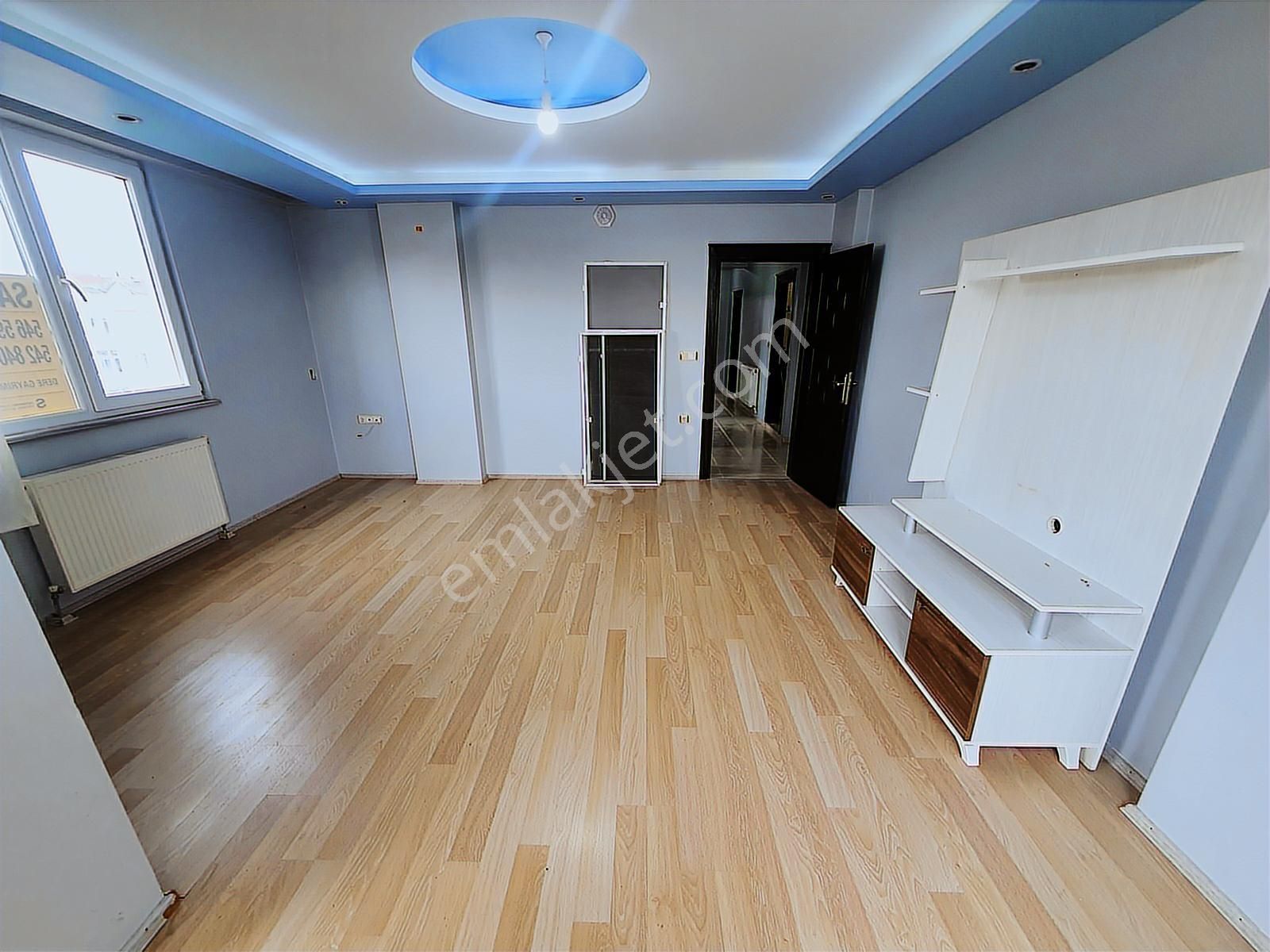 Eminevim Ve Katılımevime De Uygun, Okuluna Yakın, Ön Cephe 3+1 - Görsel 10