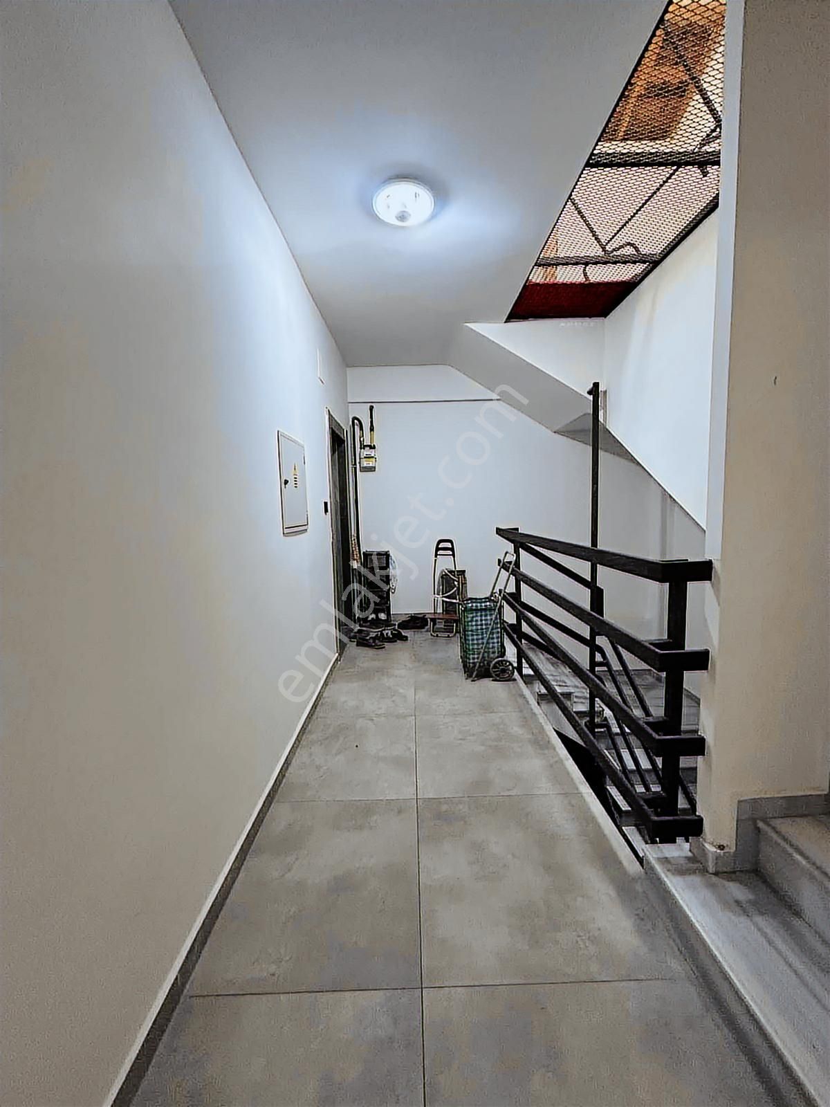 Son Fırsat Bahçelievler Beyoğlu Caddesinde Satılık 2+0 Daire - Görsel 15