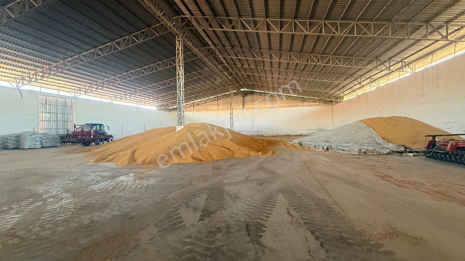 Zorlu Gayrimenkul'den Ceyhan Mercin'de 4000m2 Aylık Kiralık Depo - Görsel 2