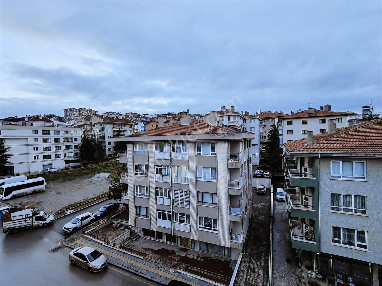 Huzur/salı/pazarı/yanı/katta/4+1/boyası/yapıldı/mnz/3cepheli - Görsel 3