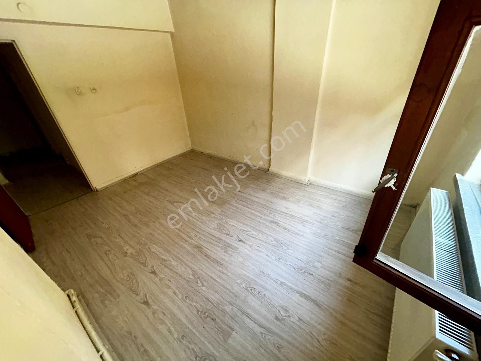Sincan Dünyagöz Yanında 1.arakat 3+1 Normal Yapılı Kiralık Daire - Görsel 3