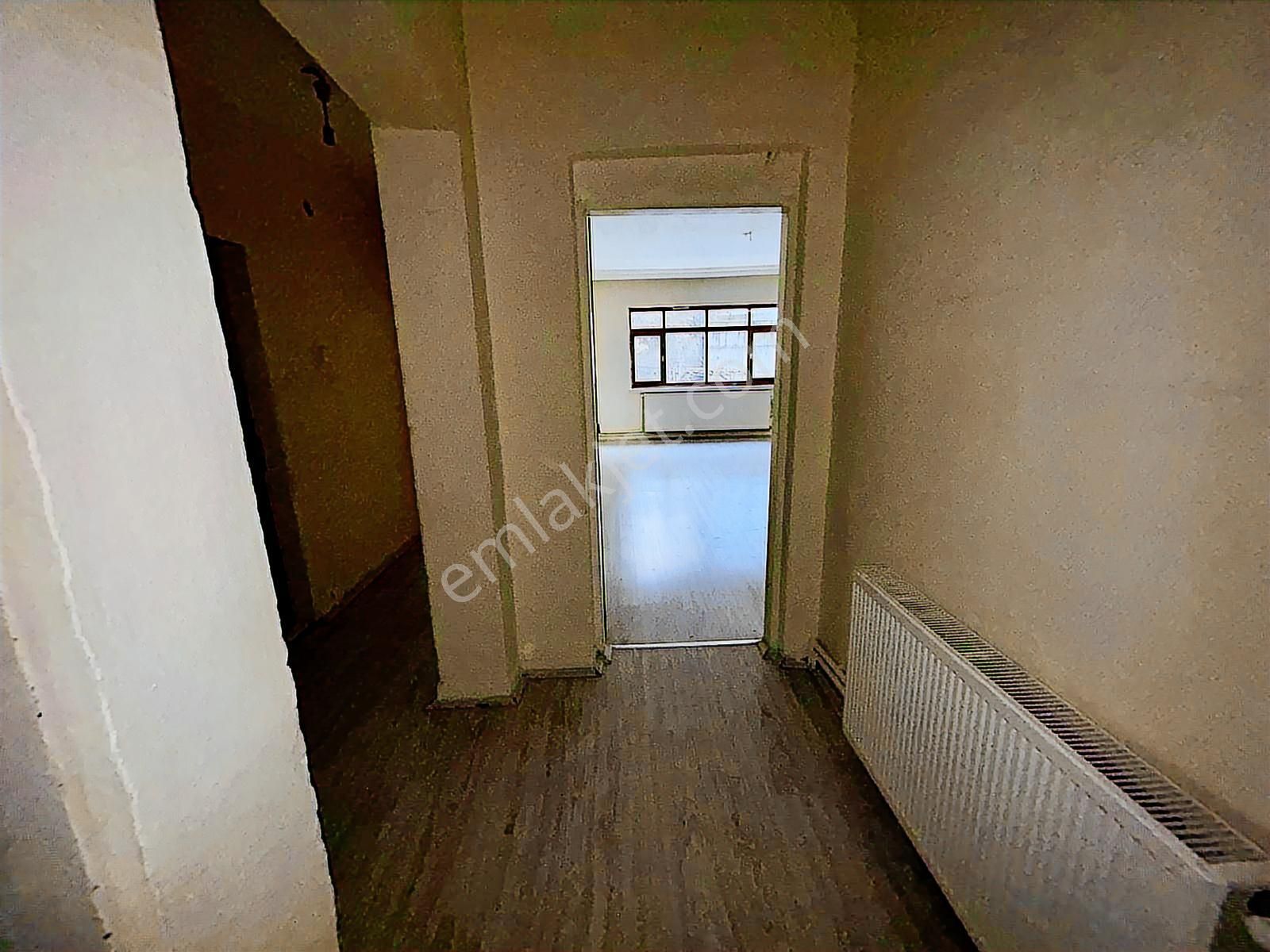 Sincan Dünyagöz Yanında 1.arakat 3+1 Normal Yapılı Kiralık Daire - Görsel 11