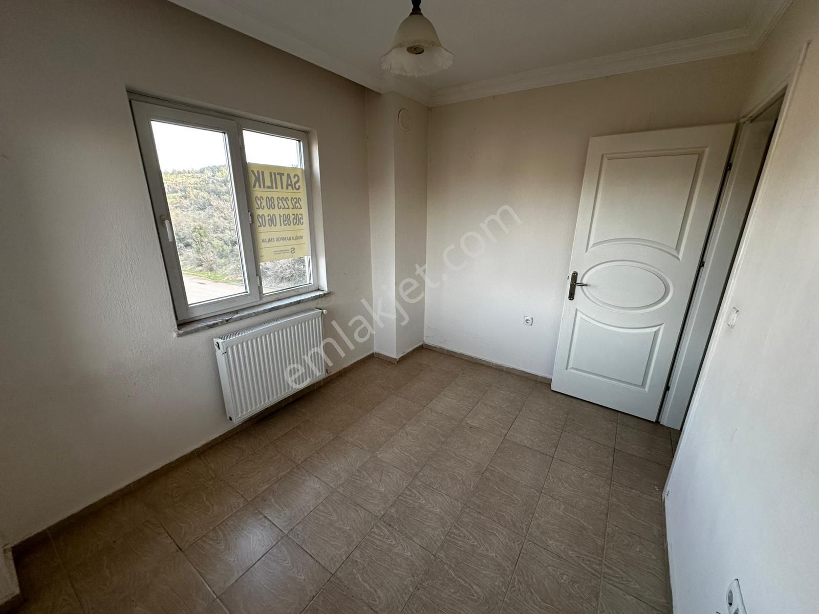 Muğla Kötekli Mah. Konumu Güzel Ara Katta 2+1 Satılık Daire - Görsel 4