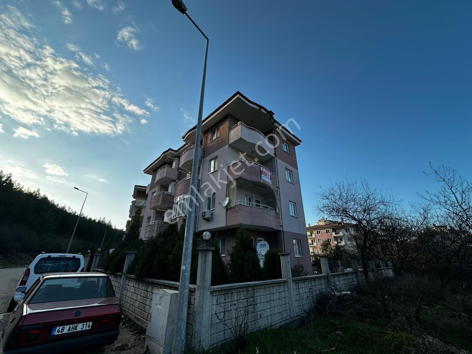 Muğla Kötekli Mah. Konumu Güzel Ara Katta 2+1 Satılık Daire - Görsel 13