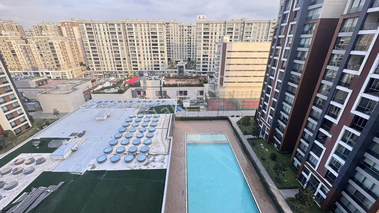 The İstanbul Evlerinde Kiralık 2+1 Daire 137m2 - Görsel 12