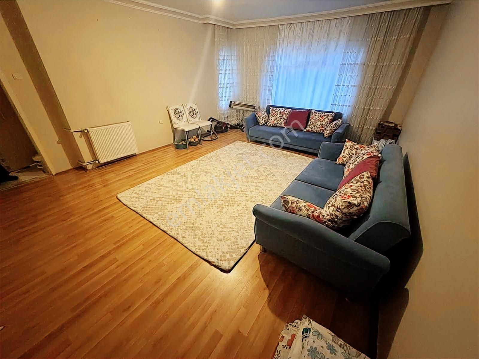 A L C Den G.o.p. Mah. Merkezi Konumda Salon Bağımsız 2+1 Daire - Görsel 3