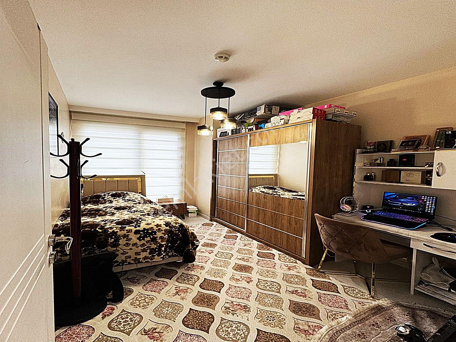 Metrobüse 10dk Siteiçi Yatırımlık Yüksek Kira Getirili 2+1 Daire - Görsel 5