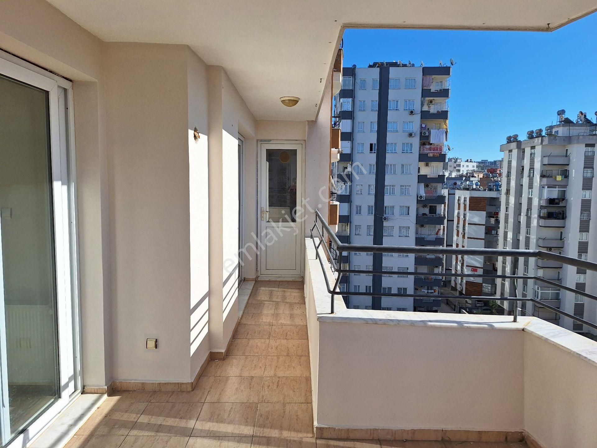 Adana Huzurevlerinde 3+1 Doğalgazlı Kombili Metroya Yakın Marketlere Pazara Yakın Kiralık 3+1 - Görsel 14