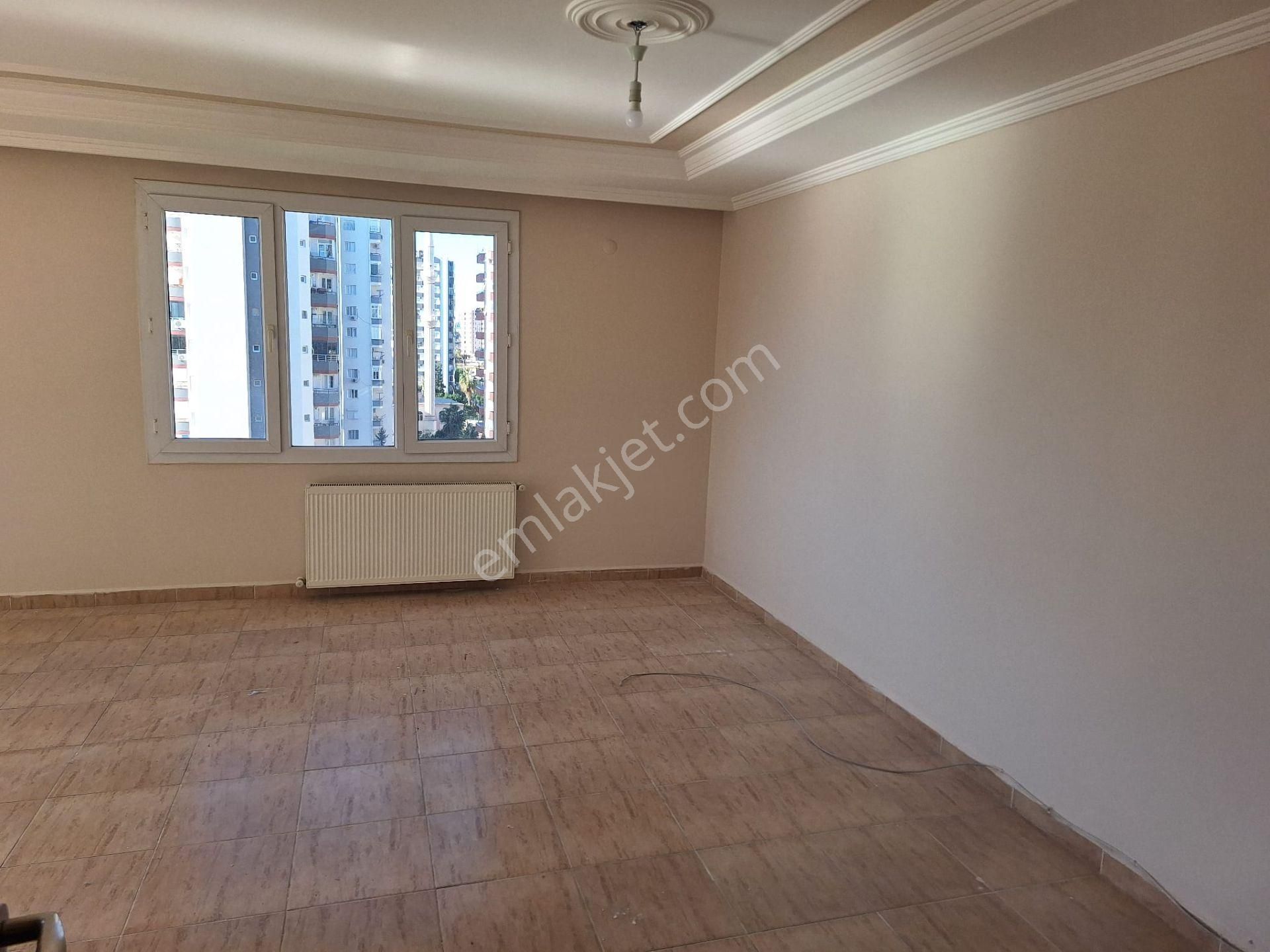 Adana Huzurevlerinde 3+1 Doğalgazlı Kombili Metroya Yakın Marketlere Pazara Yakın Kiralık 3+1 - Görsel 3
