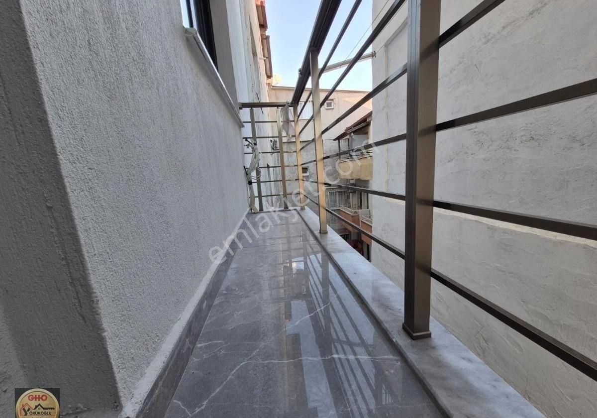 Kuşadası Merkezde Boş Kiralık Yeni Asansörlü Ara Kat Daire - Görsel 5