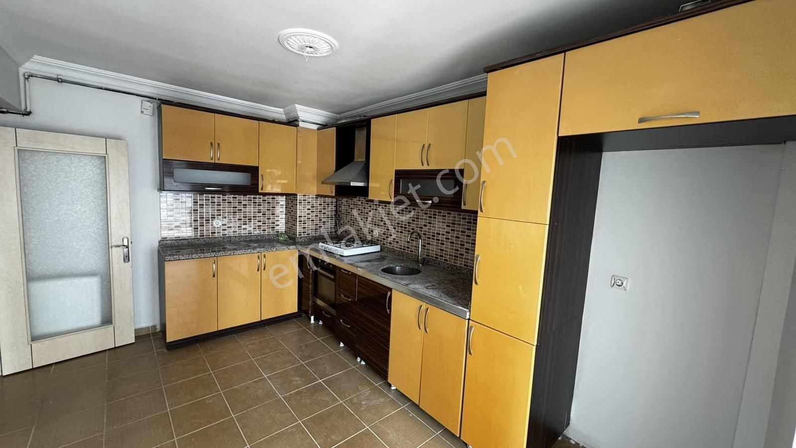 Mercanlardan Yeşilevler'de 3+1 Kiralık Daire - Görsel 7