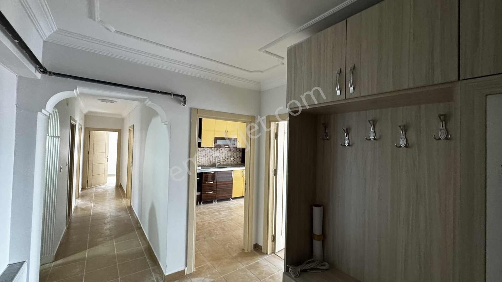 Mercanlardan Yeşilevler'de 3+1 Kiralık Daire - Görsel 14