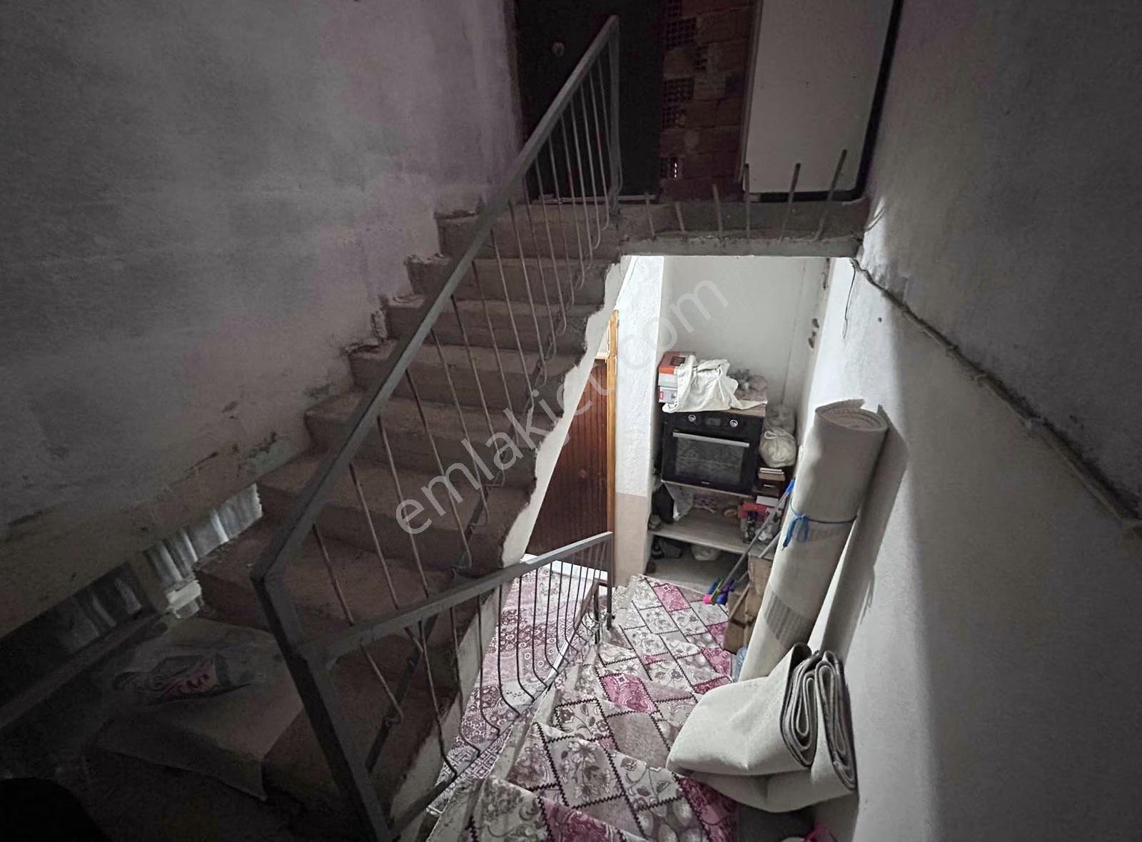Yeşilyurt Mahallesi Satılık Müstakil Ev !!! - Görsel 9