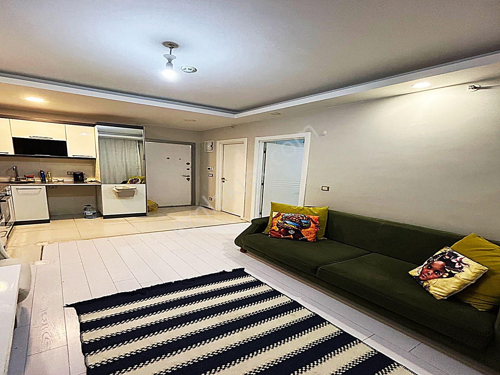 Marmara Park Avm Arkası Ultra Lux Site İçinde 1+1 Satılık Daire - Görsel 2