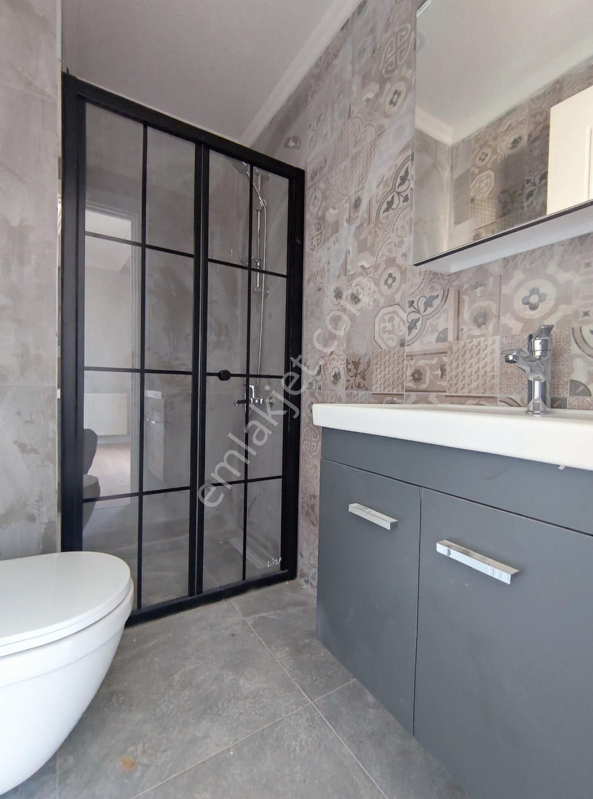 Silivri Yeni Mh. Merkezi Konumda Butik Site İçi Ara Kat 2+1 - Görsel 8