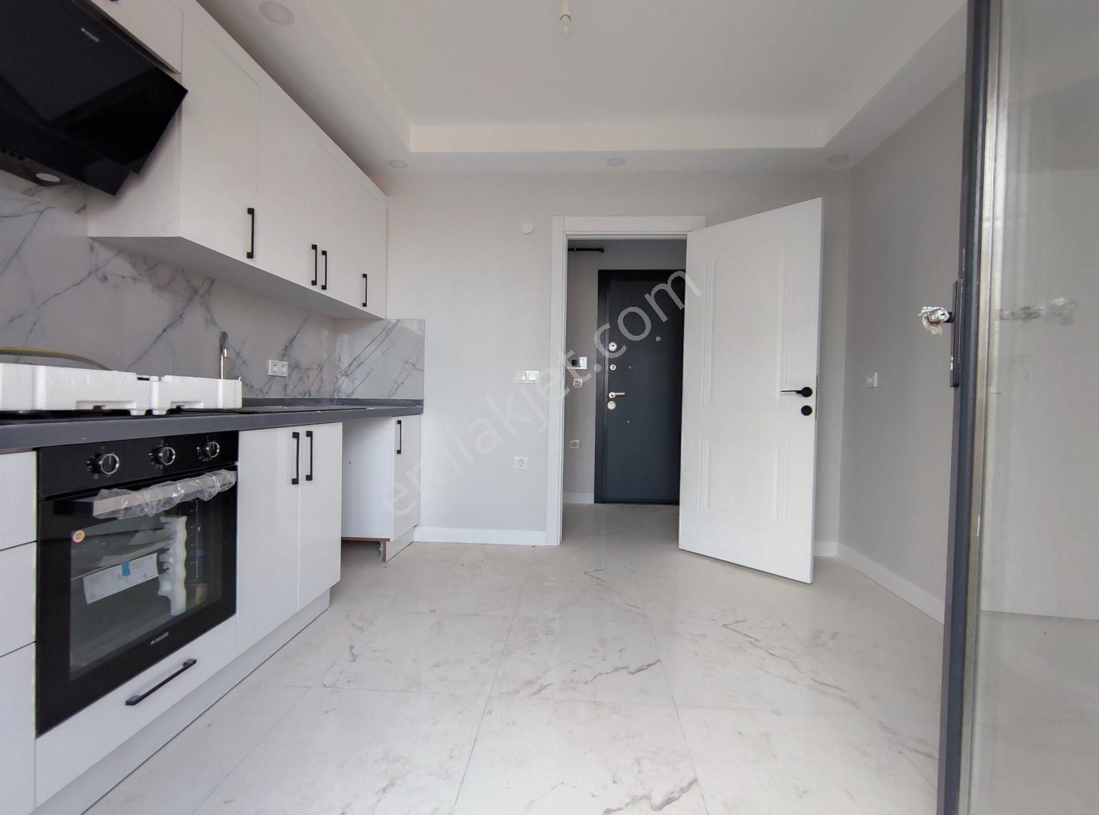 Silivri Yeni Mh. Merkezi Konumda Butik Site İçi Ara Kat 2+1 - Görsel 13