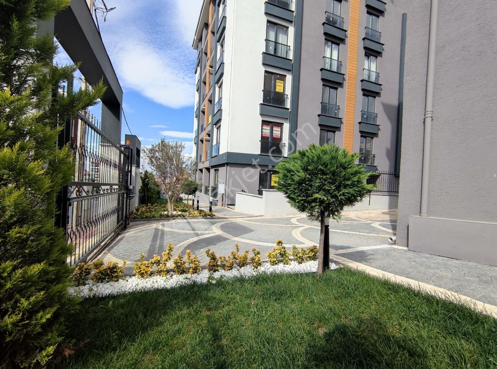 Silivri Yeni Mh. Merkezi Konumda Butik Site İçi Ara Kat 2+1 - Görsel 10