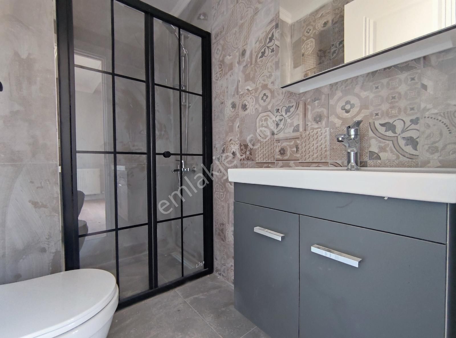 Silivri Yeni Mh. Merkezi Konumda Butik Site İçi Ara Kat 2+1 - Görsel 2