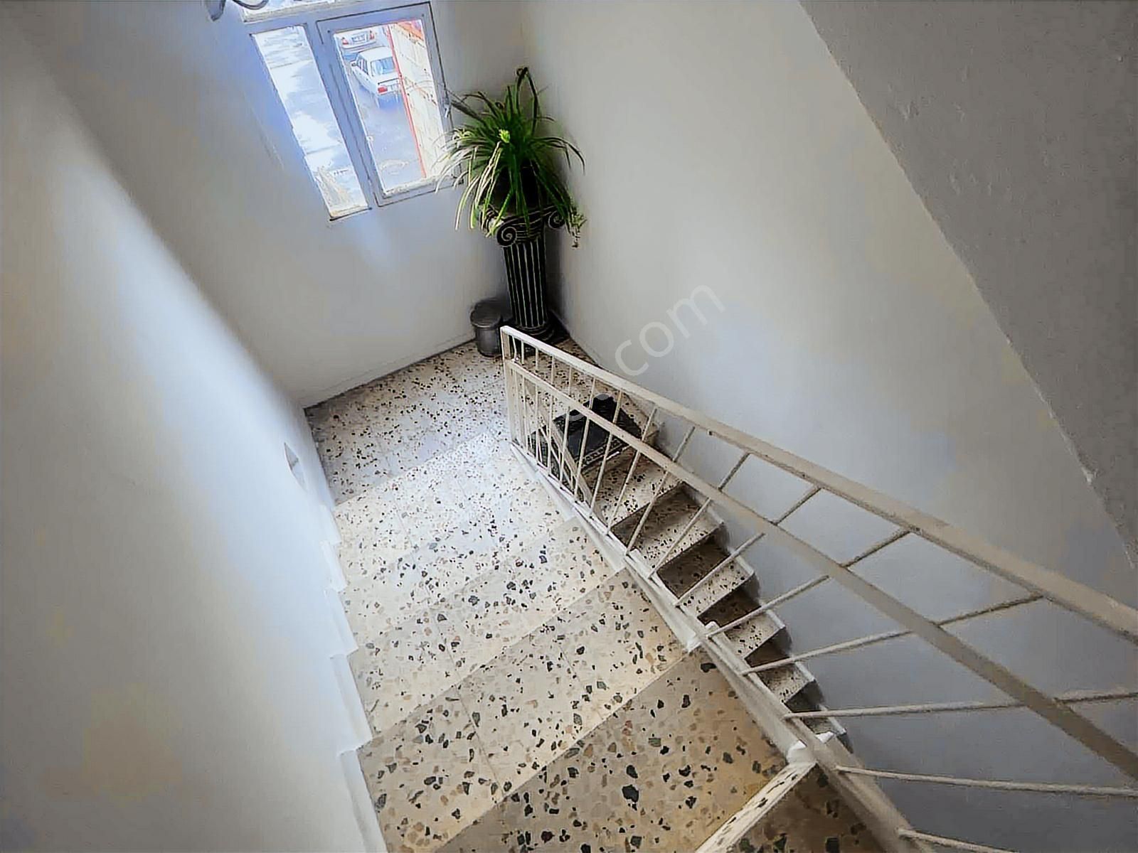 Adana Seyhan Demet Evlerde 3 Katlı Müstakil Satılık - Görsel 2