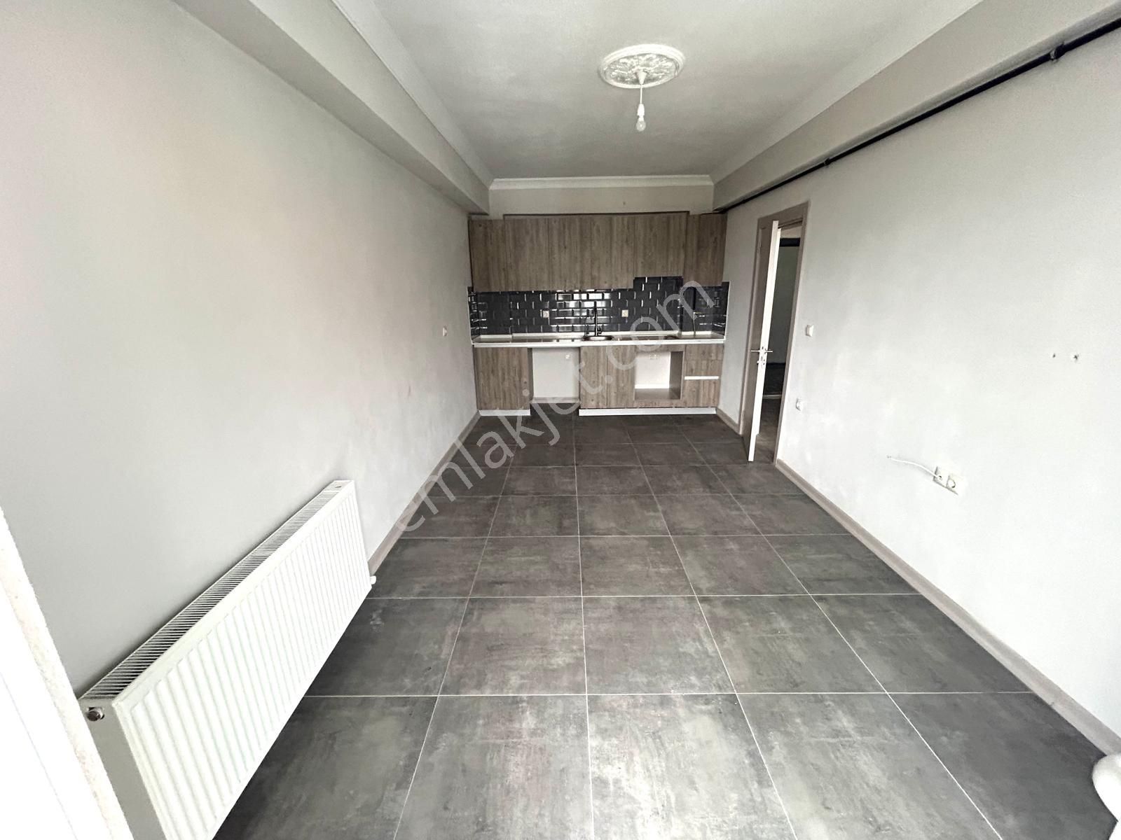 Kocaali Yalıda Havuzlu Site İçerisinde, Kiralık 1+1 Daire - Görsel 21