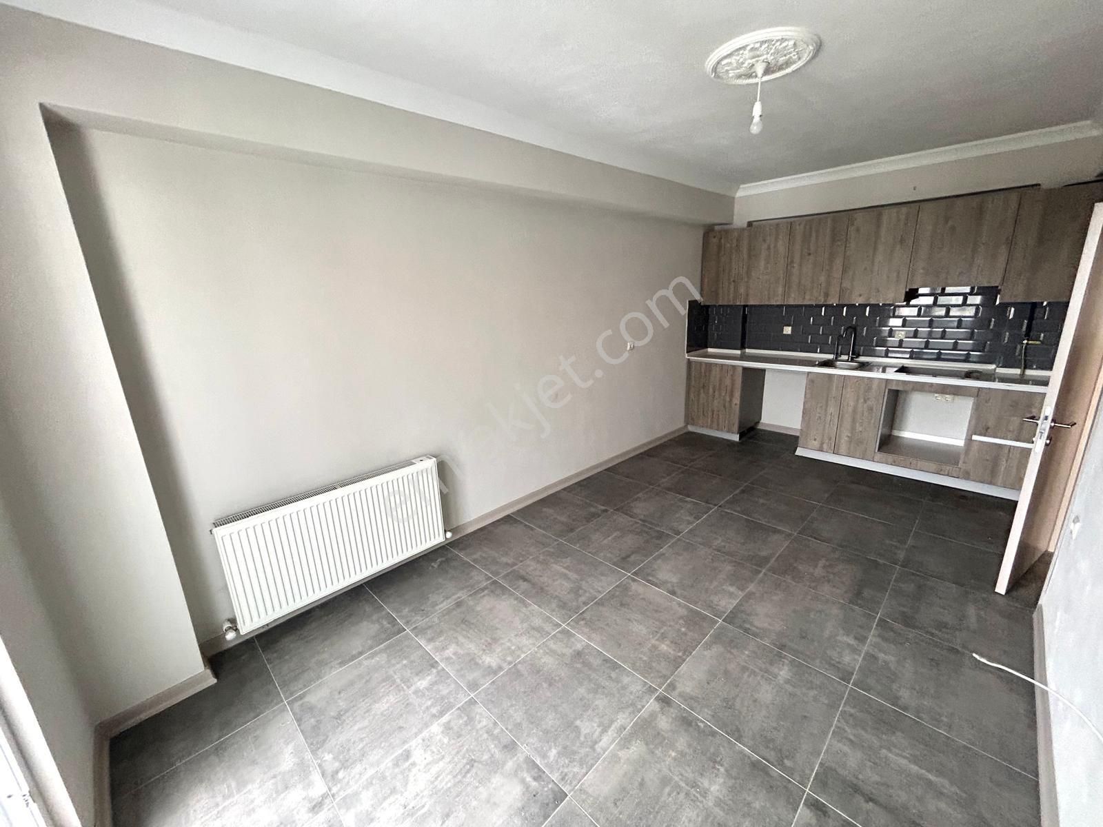 Kocaali Yalıda Havuzlu Site İçerisinde, Kiralık 1+1 Daire - Görsel 20