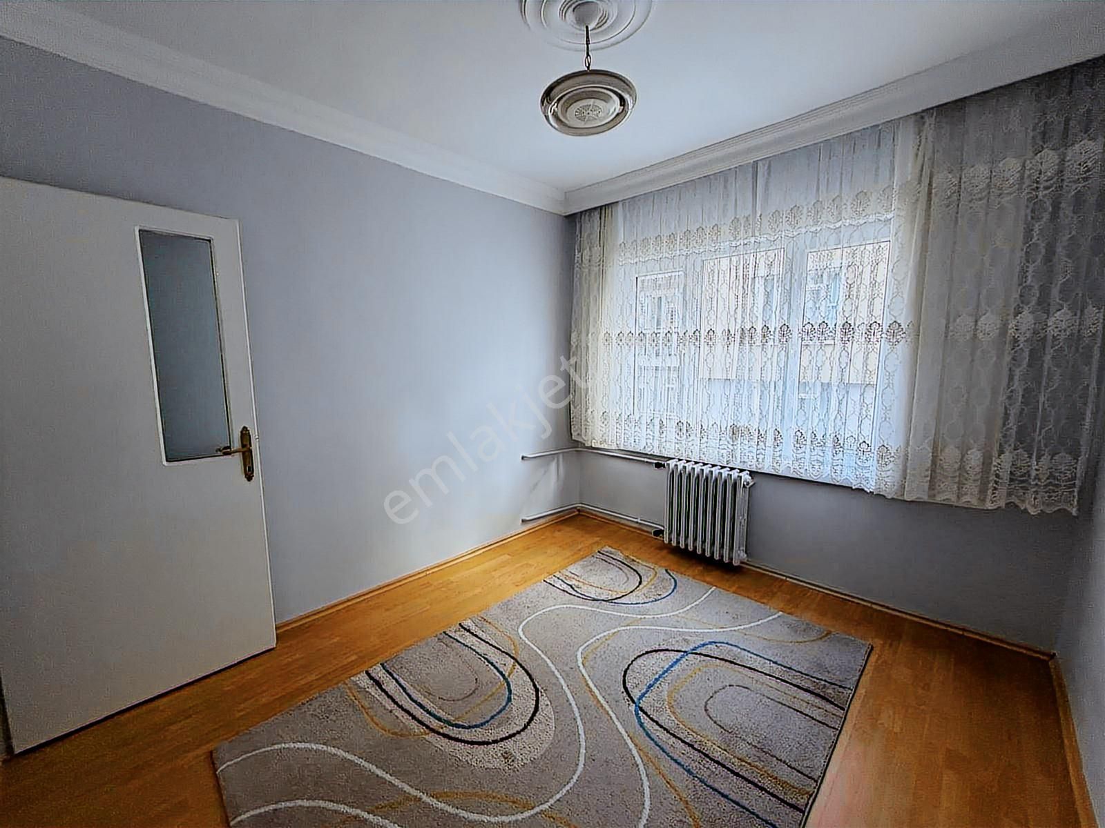 Balkan Caddesi Üzeri Balkonlu 3+1 Eşyalı- Eşyasız Kiralanabilir - Görsel 25